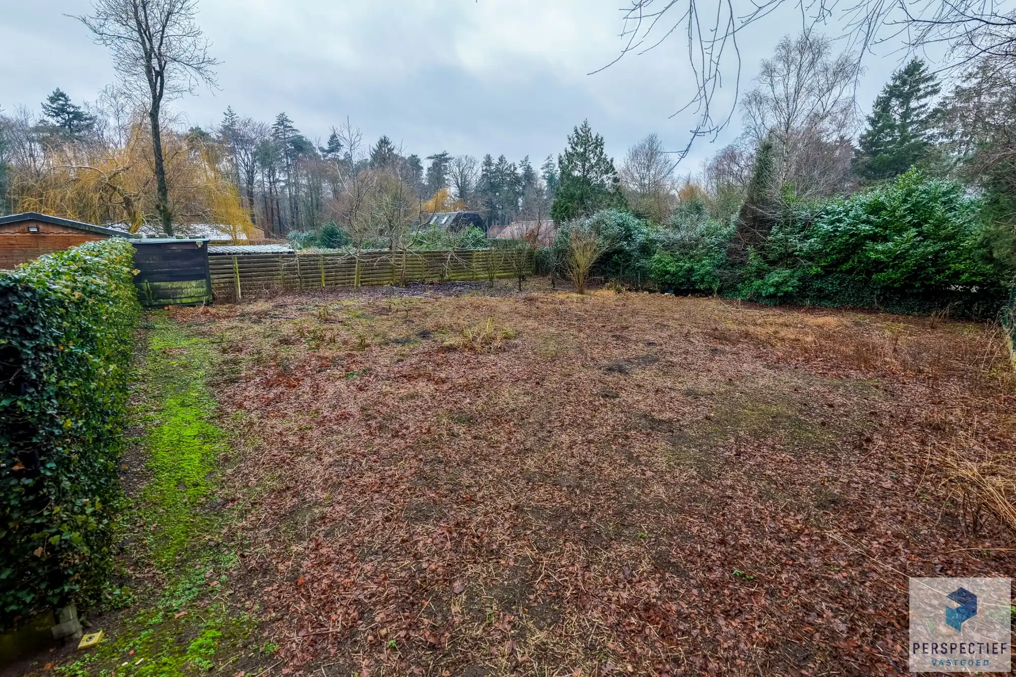 RUSTIG gelegen bouwgrond met een oppervlakte van 444m² foto 2