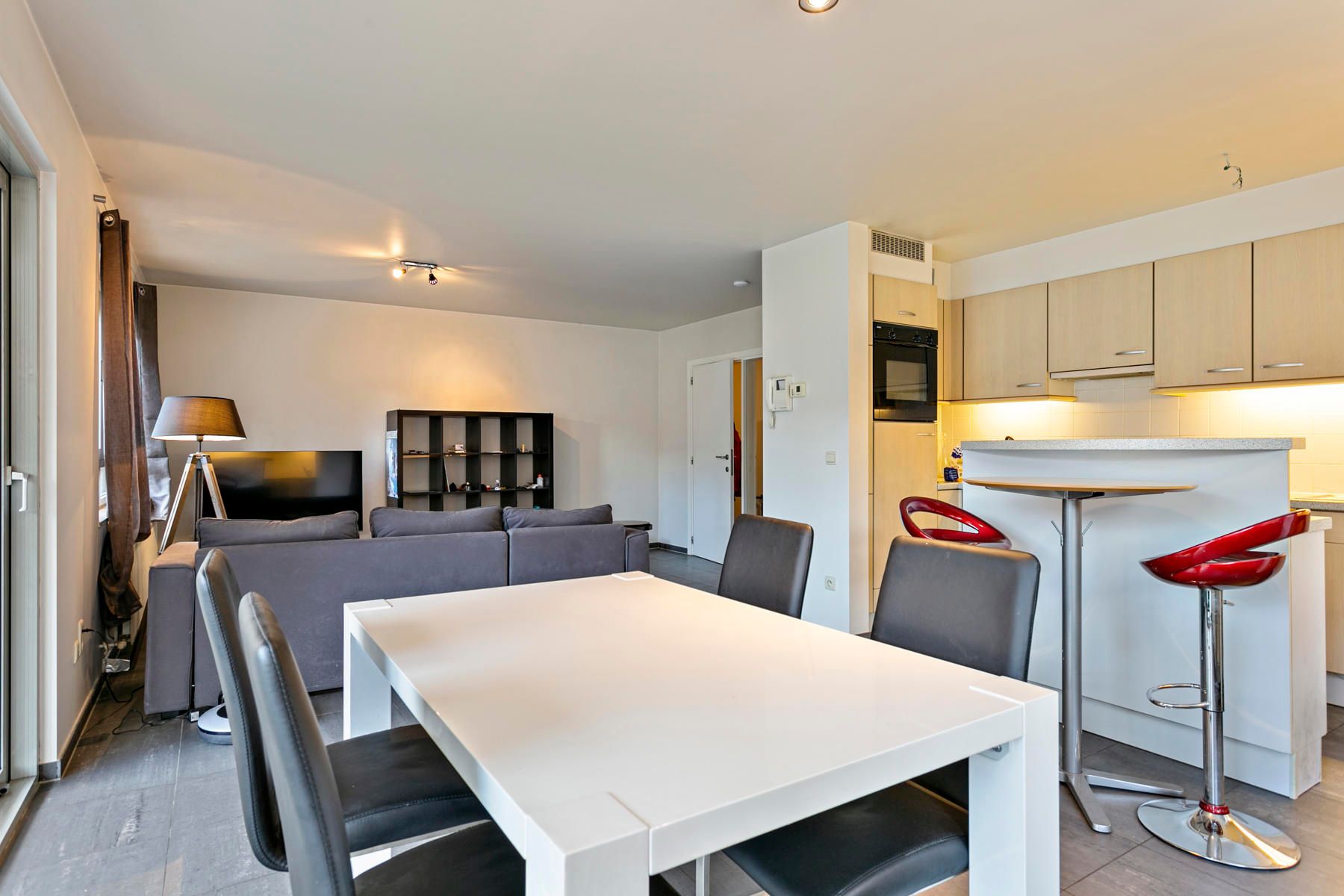 Twee slaapkamer appartement te Leuven. foto 4
