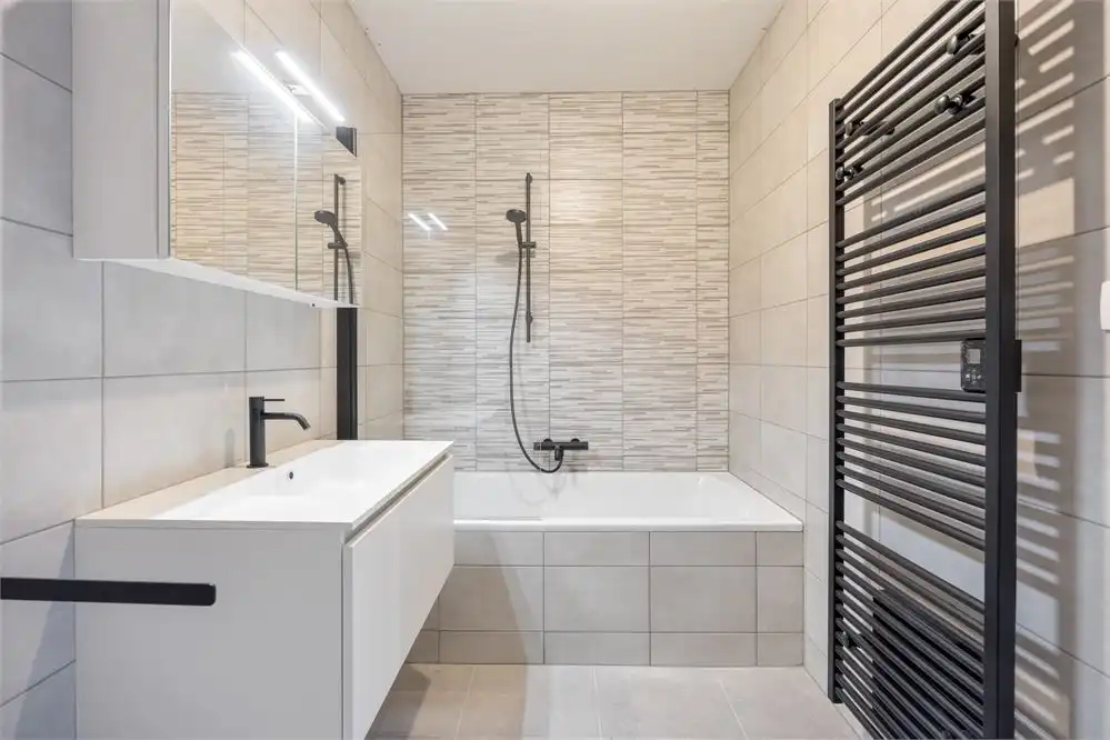 Compact comfort met royaal terras! foto 8