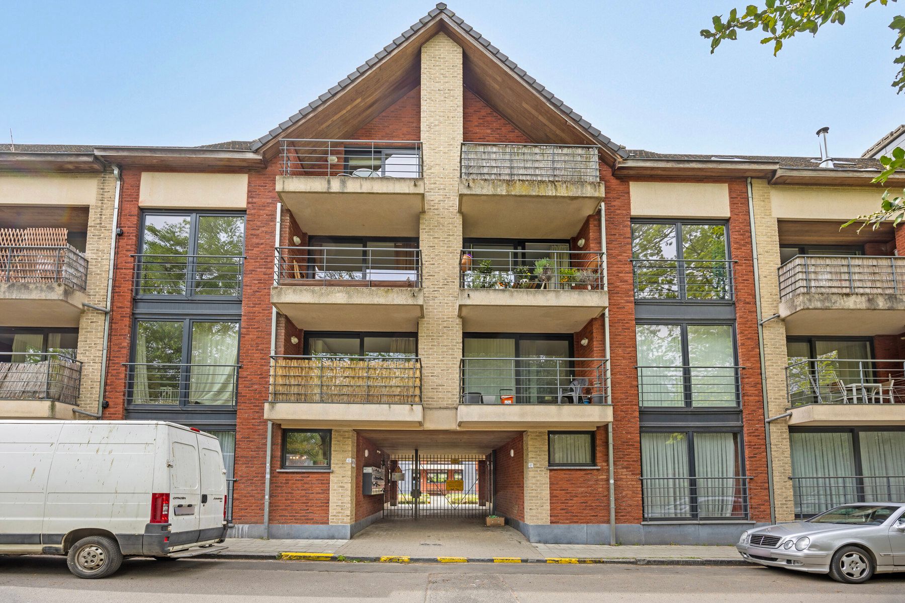 Appartement te koop foto 3