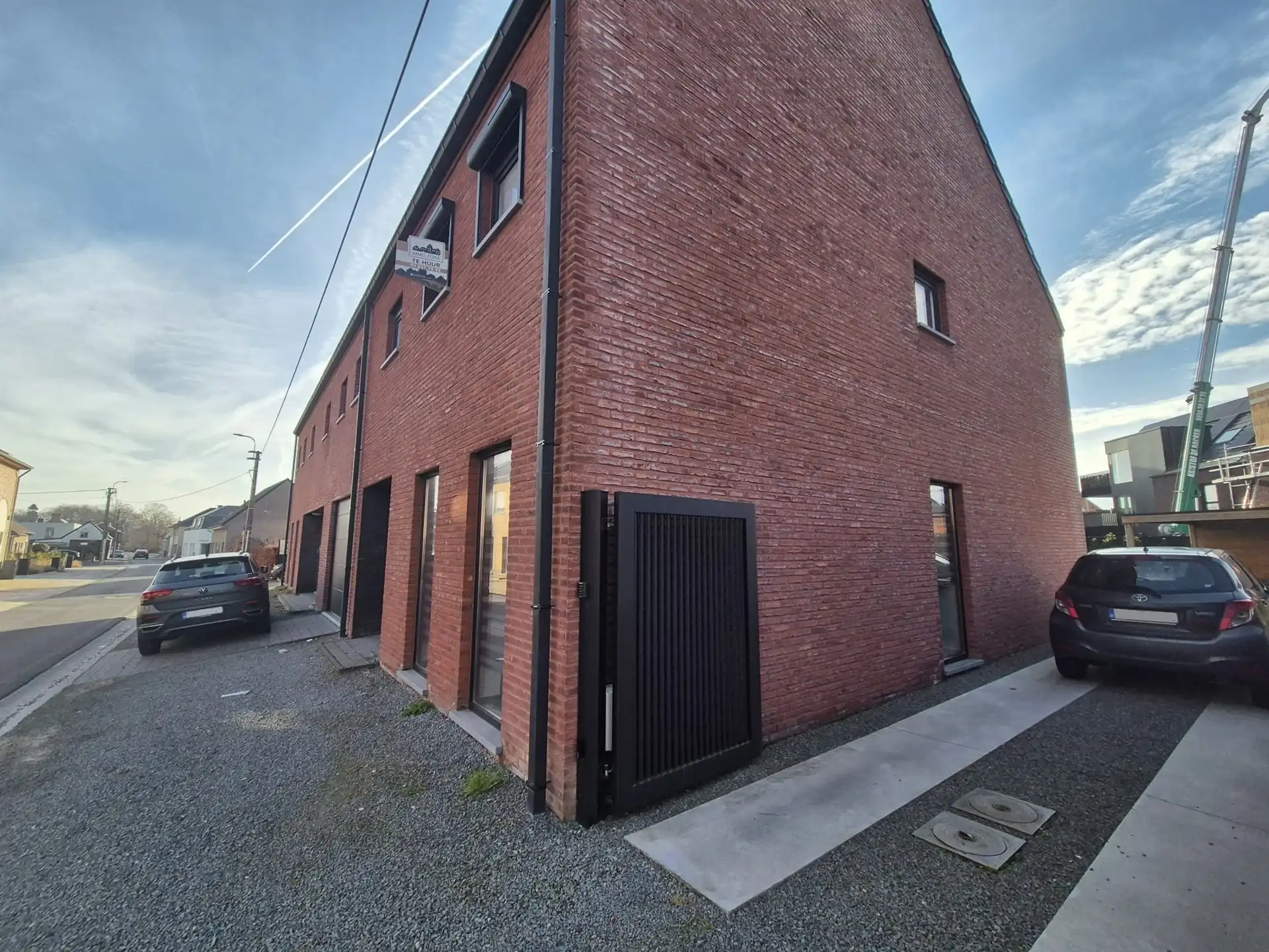 Ruime energiezuinige woning in rustige straat. foto 28