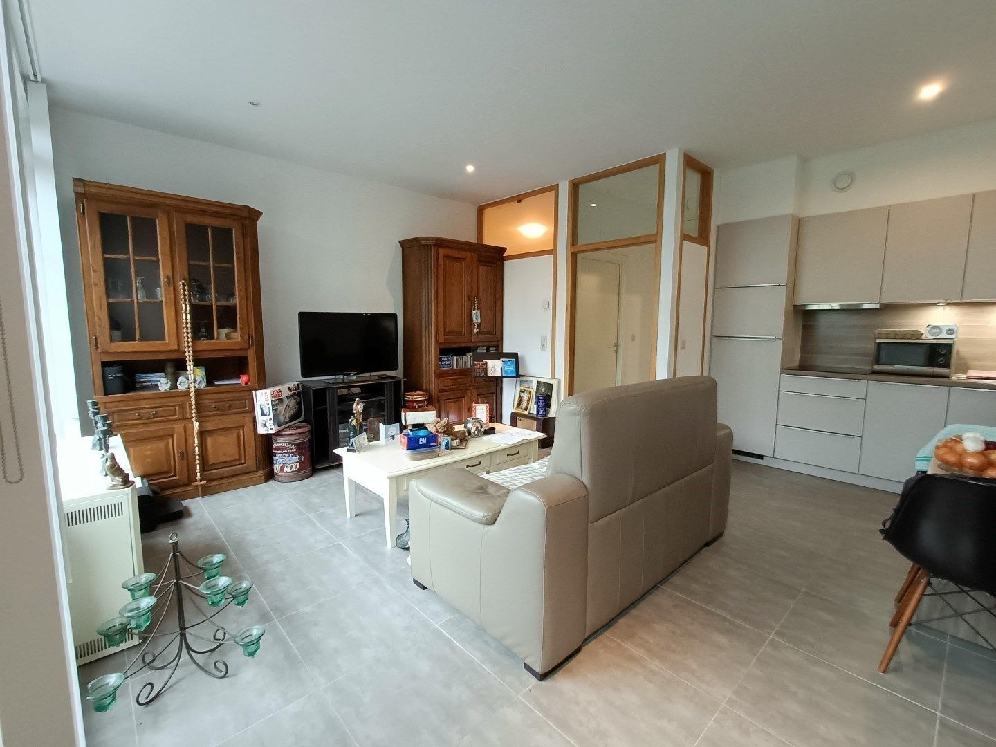 Instapklare studio met ondergrondse autostaanplaats in het centrum foto 2