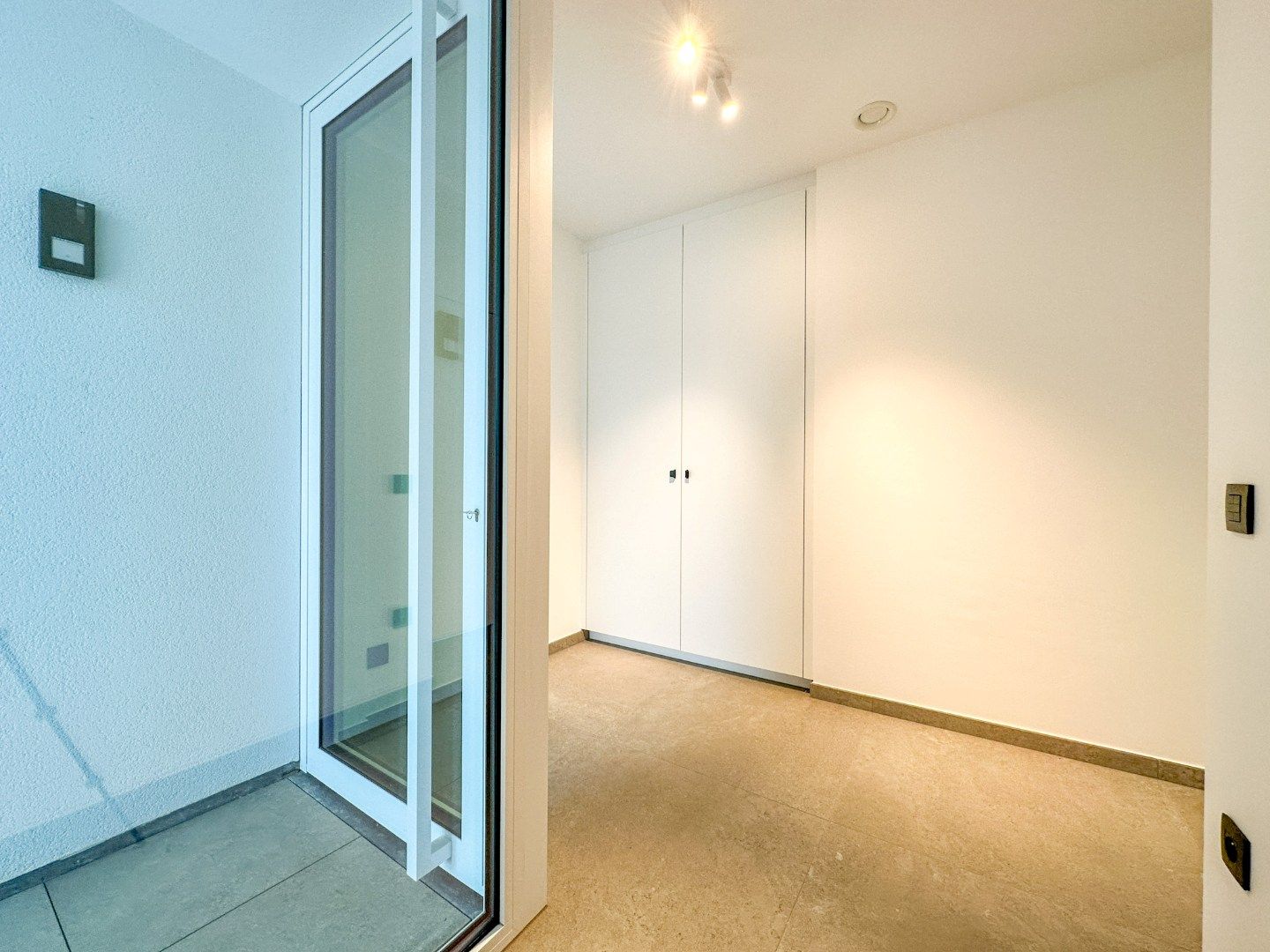 Energiezuinig nieuwbouw 2 slpk-appartement, instapklaar met topafwerking! Aartrijke foto 8