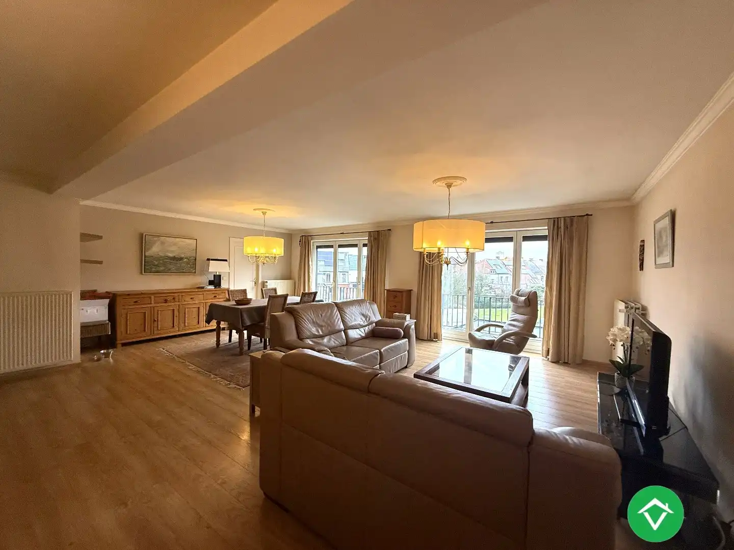 Ruim 2-slaapkamersappartement met garage in centrum Roeselare  foto 4