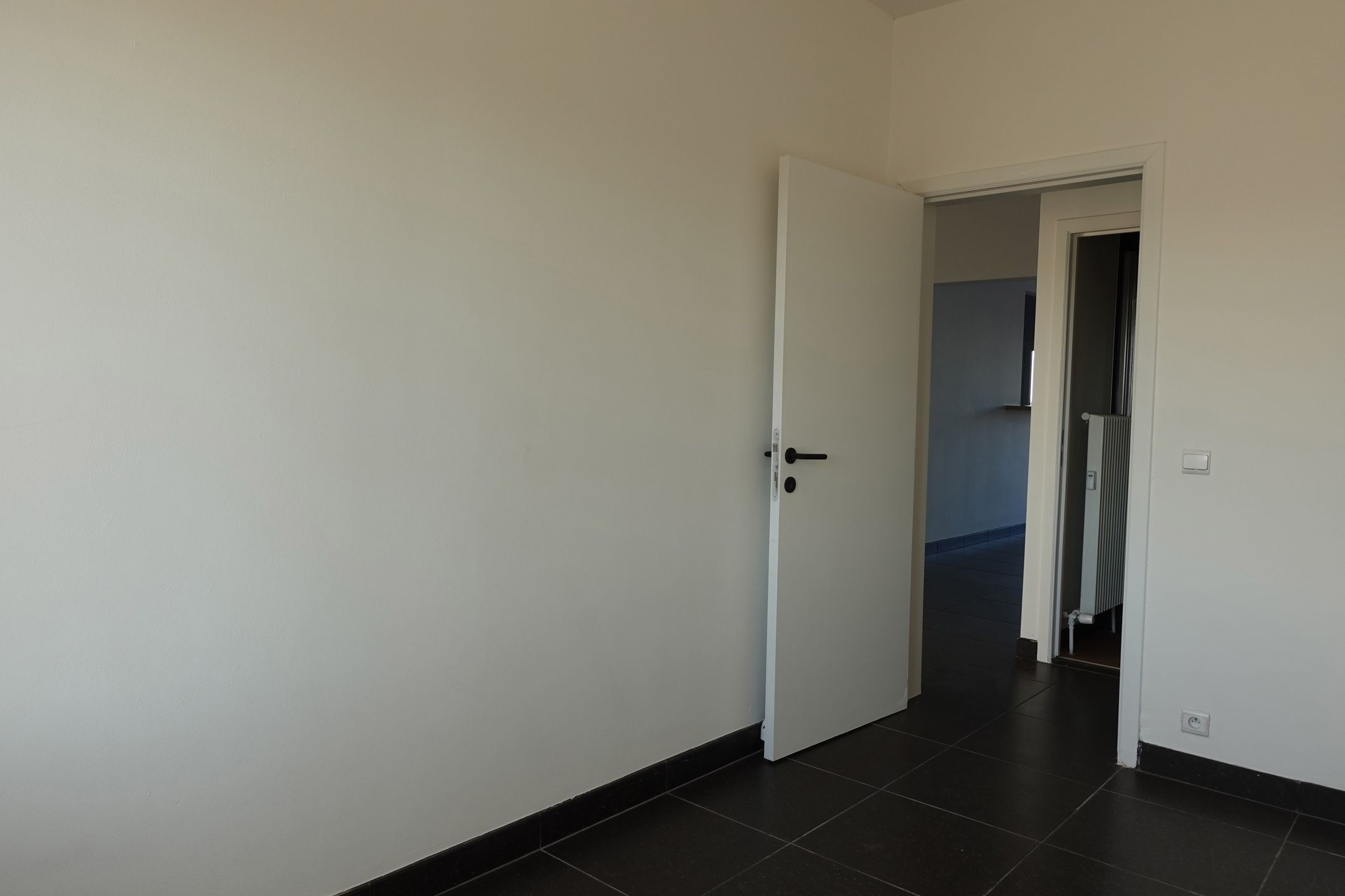 Lichtrijk 2 slpk appartement met kelderberging te Turnhout foto 9