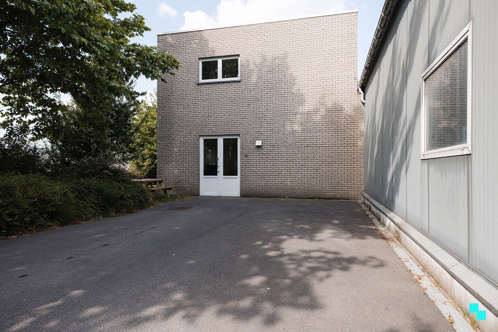 Ruim appartement op goed bereikbare locatie te Hooglede foto 18