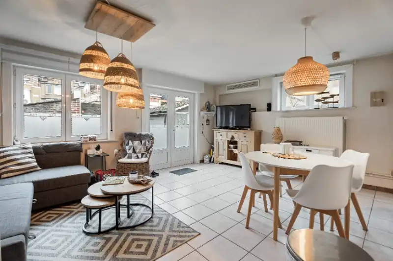 HALF OPEN BEBOUWING NABIJ DE MARKT VAN DE PANNE foto 28