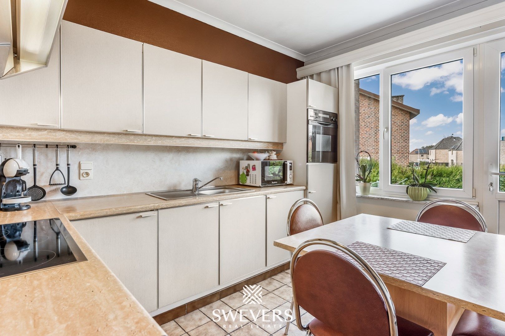 Zeer leuke split-level woning met 3 slpk van 5a45 te Kuringen-Heide foto 9