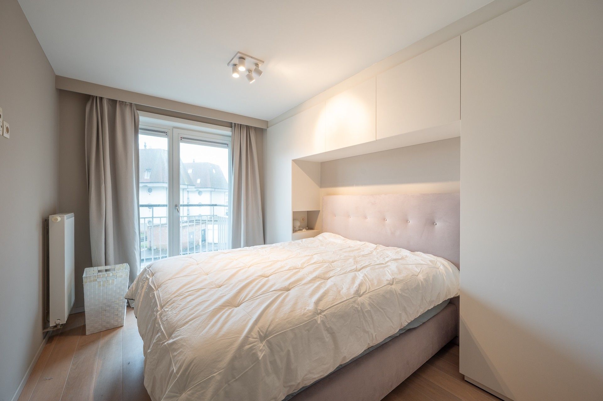 Gemeubeld: leuk en cozy appartement met 2 slpk en zijdelings zeezicht! foto 9
