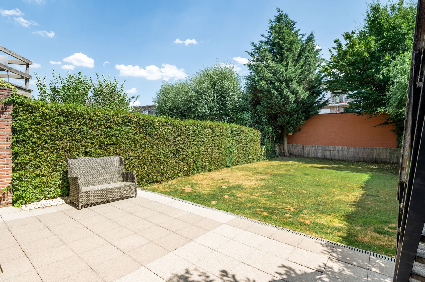 Ruime beletagewoning met extra breedte en EPC-label B in rustige wijk foto 22