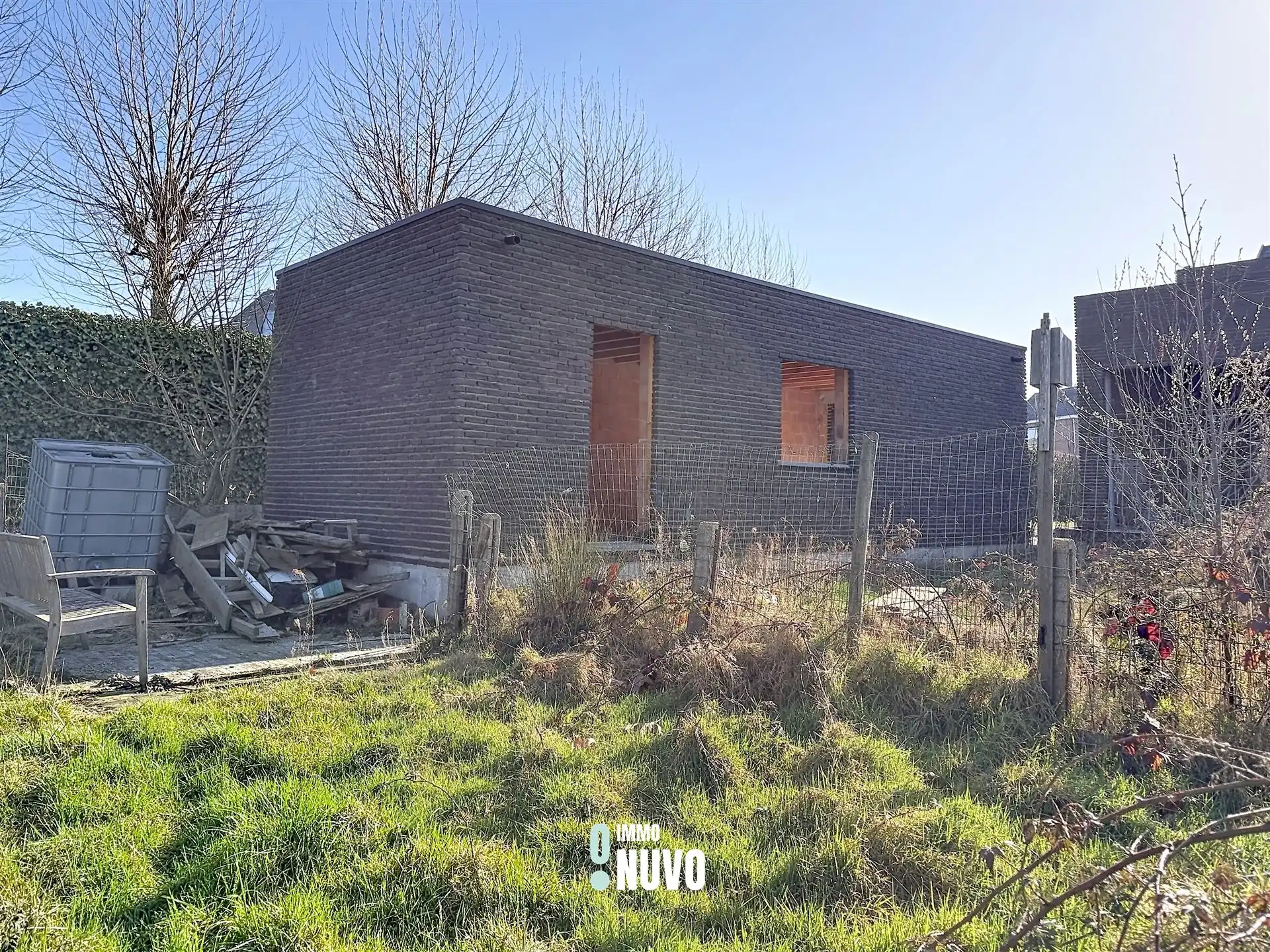 Ruime woning met 4 slpks, kantoor en grote tuin foto 25