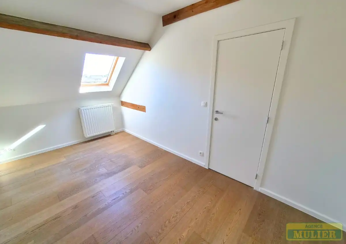 MODERN APPARTEMENT AAN DE ZONNEKANT TE KOOP IN DE PANNE foto 17