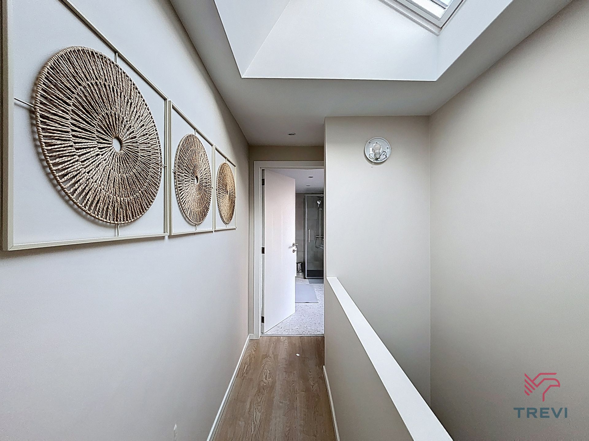 Prachtig gemeubileerd 3-slaapkamer appartement van 125m². foto 17