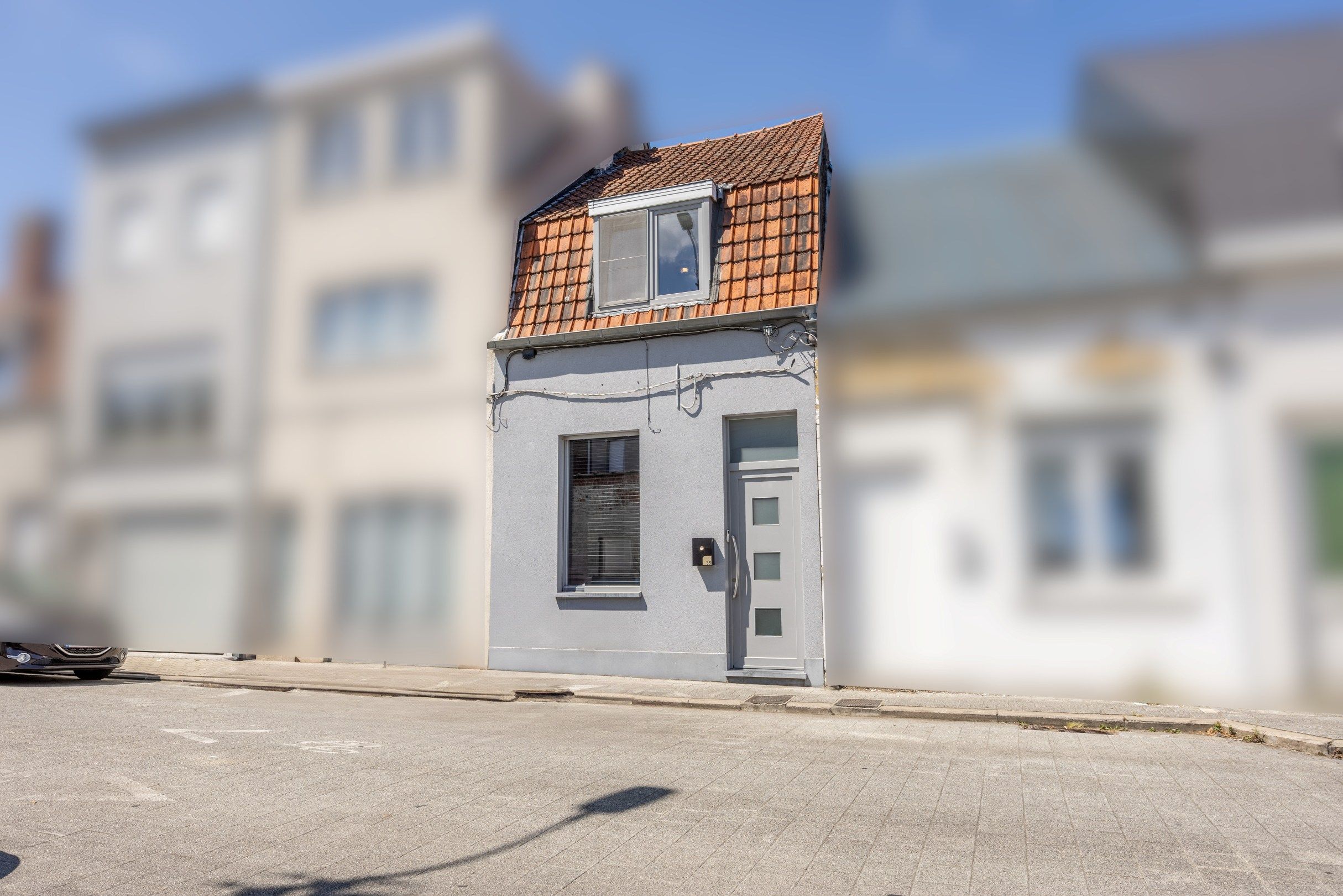 Instapklare woning nabij centrum Harelbeke foto {{pictureIndex}}