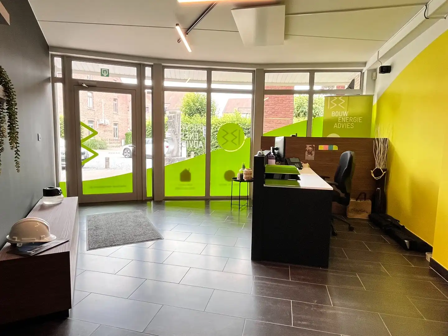 Gelijkvloers handelspand van 174 m² foto 5