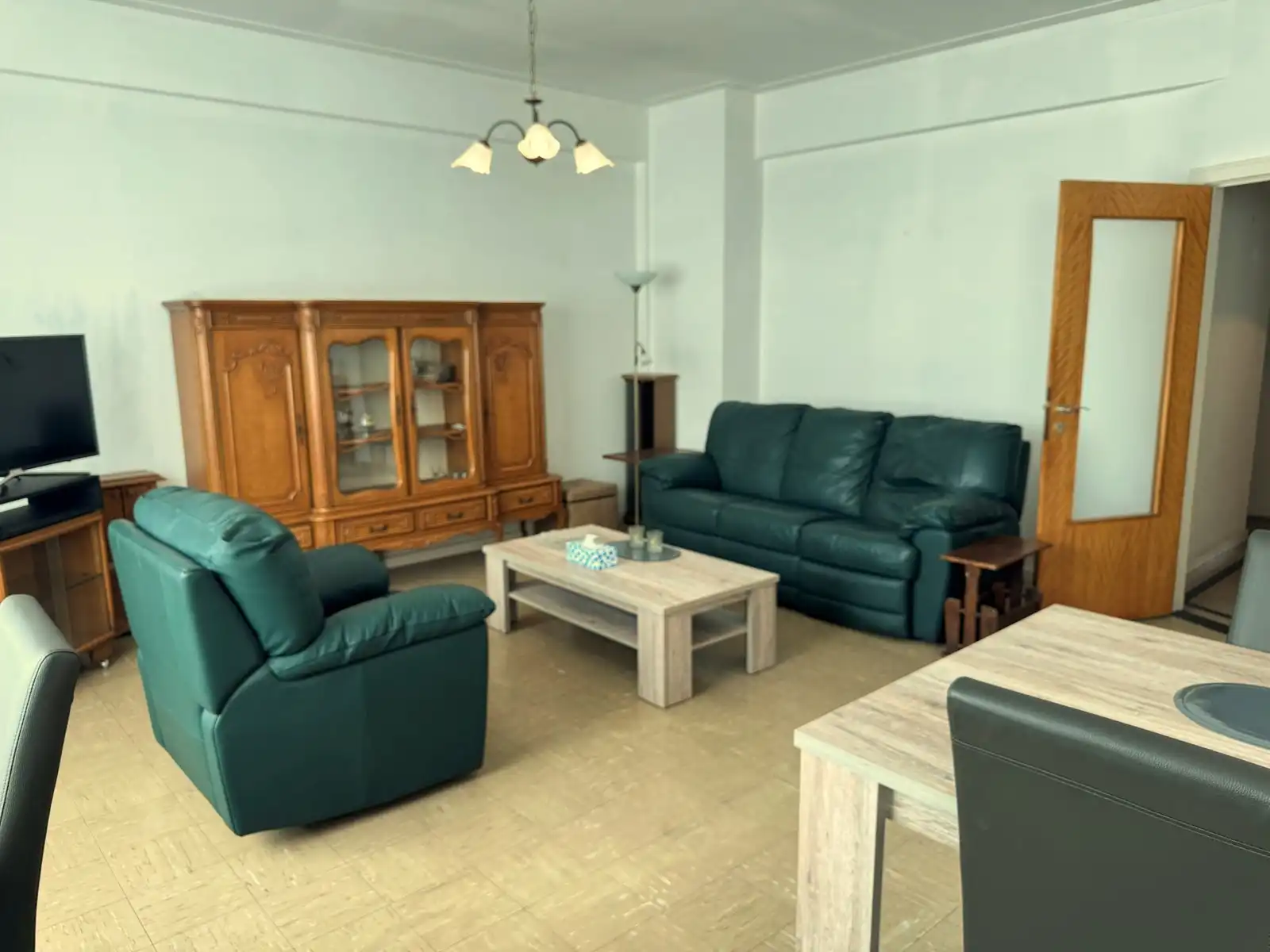 RUIM BEMEUBELD 1-SLAAPKAMERAPPARTEMENT OP CENTRALE LIGGING! foto 5