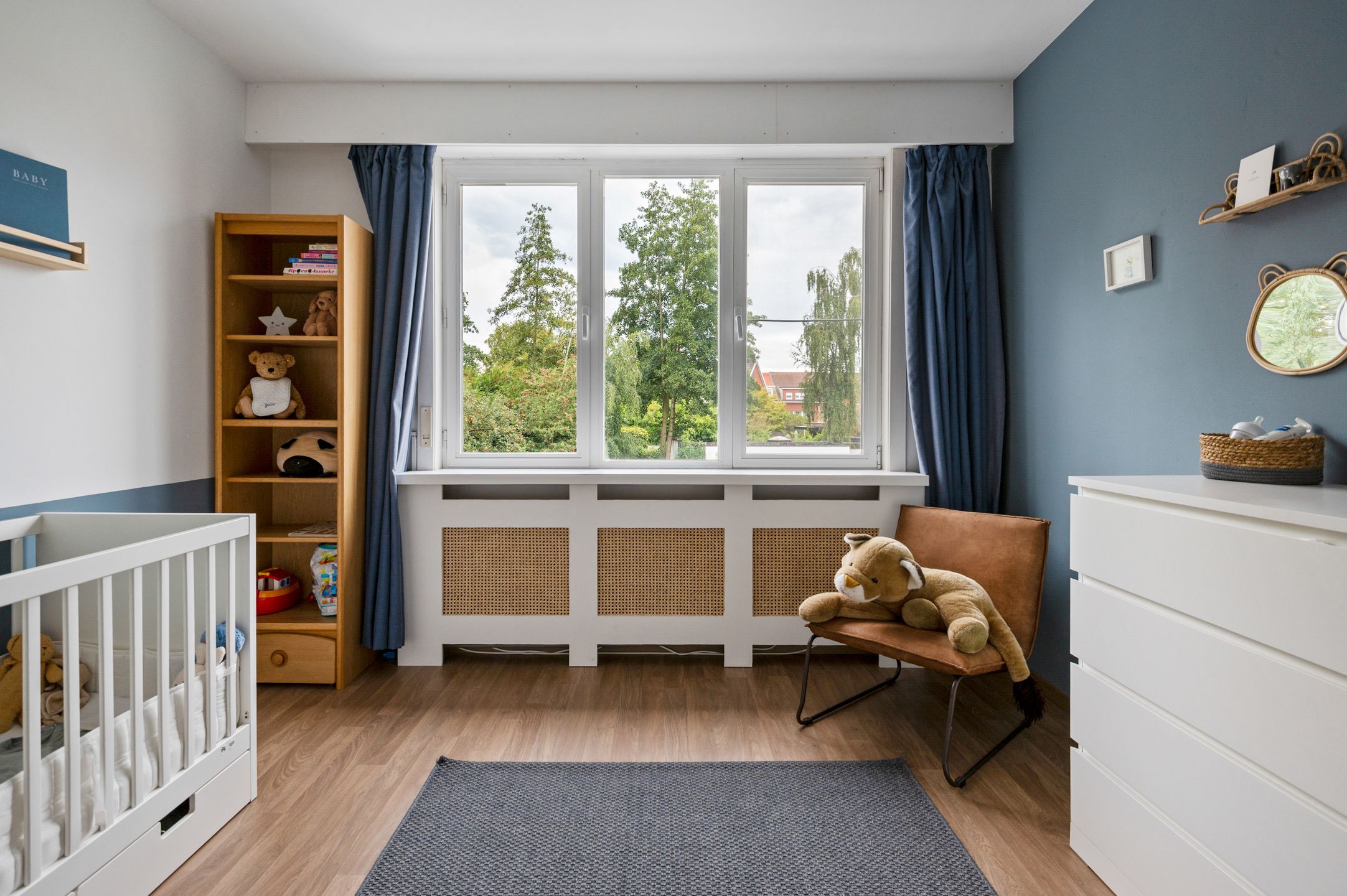 Mooi gerenoveerde woning op toplocatie nabij centrum Kontich foto 14