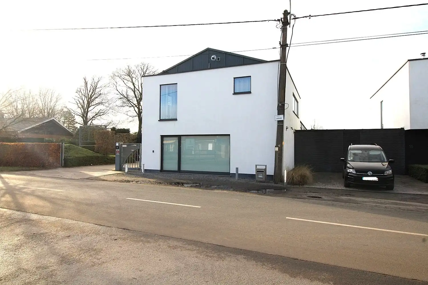 TE HUUR te huur Maldegem-Kleit | 150m² moderne en compleet uitgeruste kantoor- of praktijkruimte. foto 2