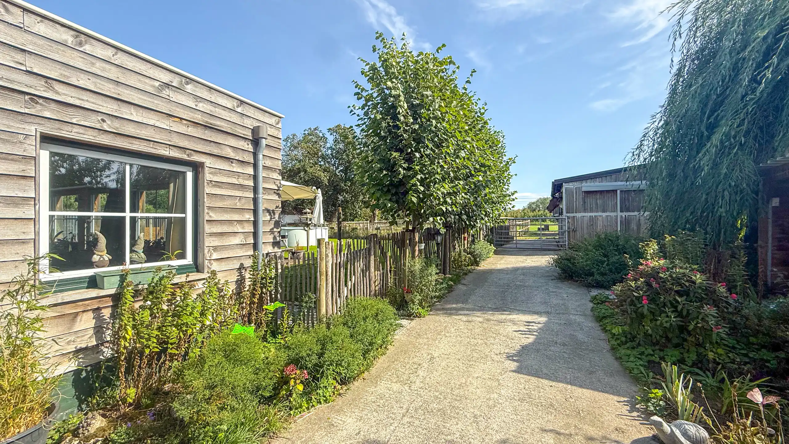 Landelijke woning met 6 slpks op perceel van 36a 70ca! foto 55