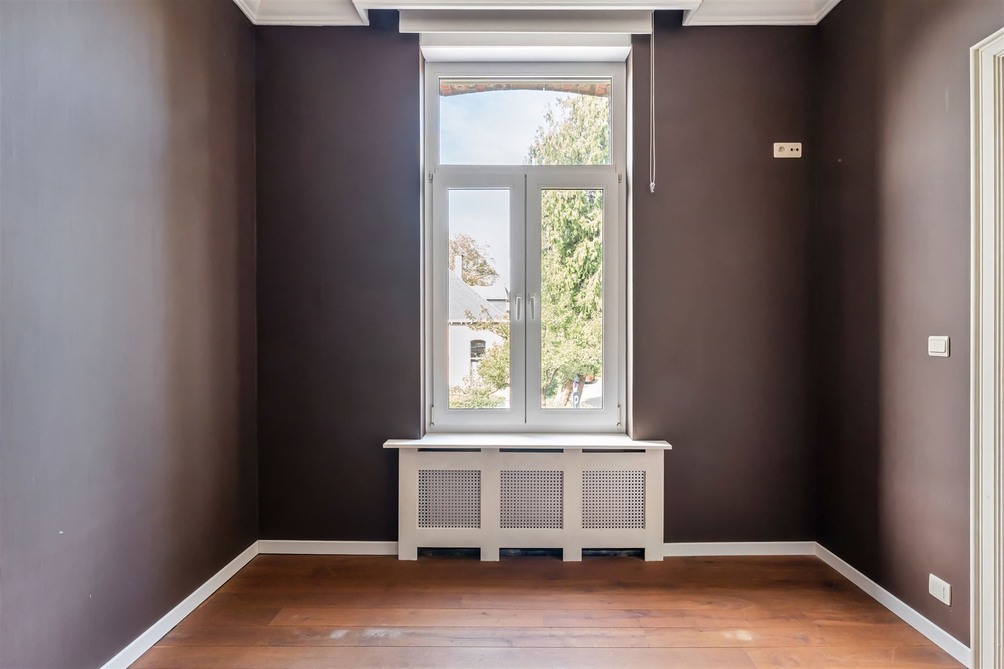 PRACHTIG INSTAPKLAAR HERENHUIS IN GEEL CENTRUM  foto 22