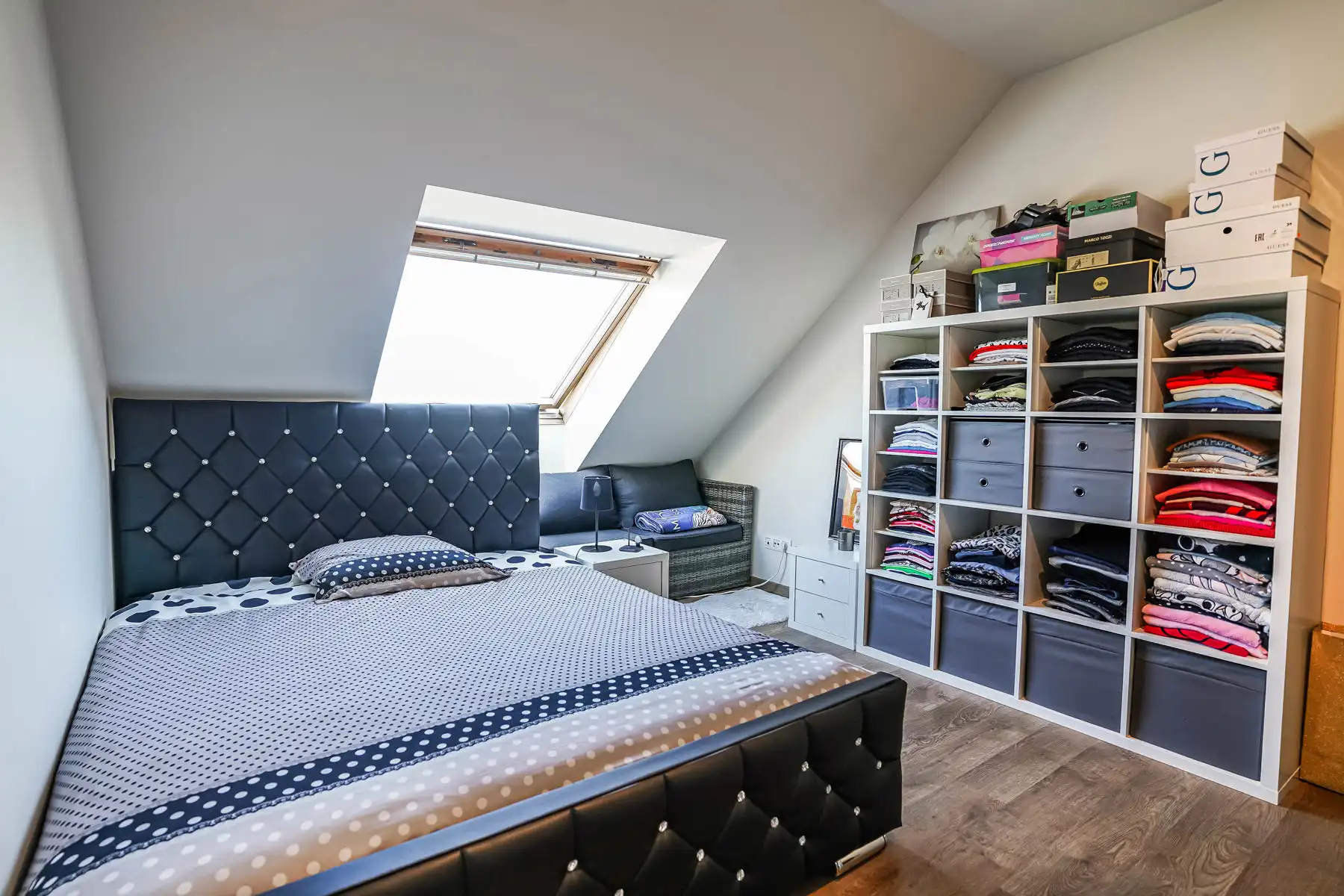 Knap duplex appartement met terras en garage te Malderen foto 19