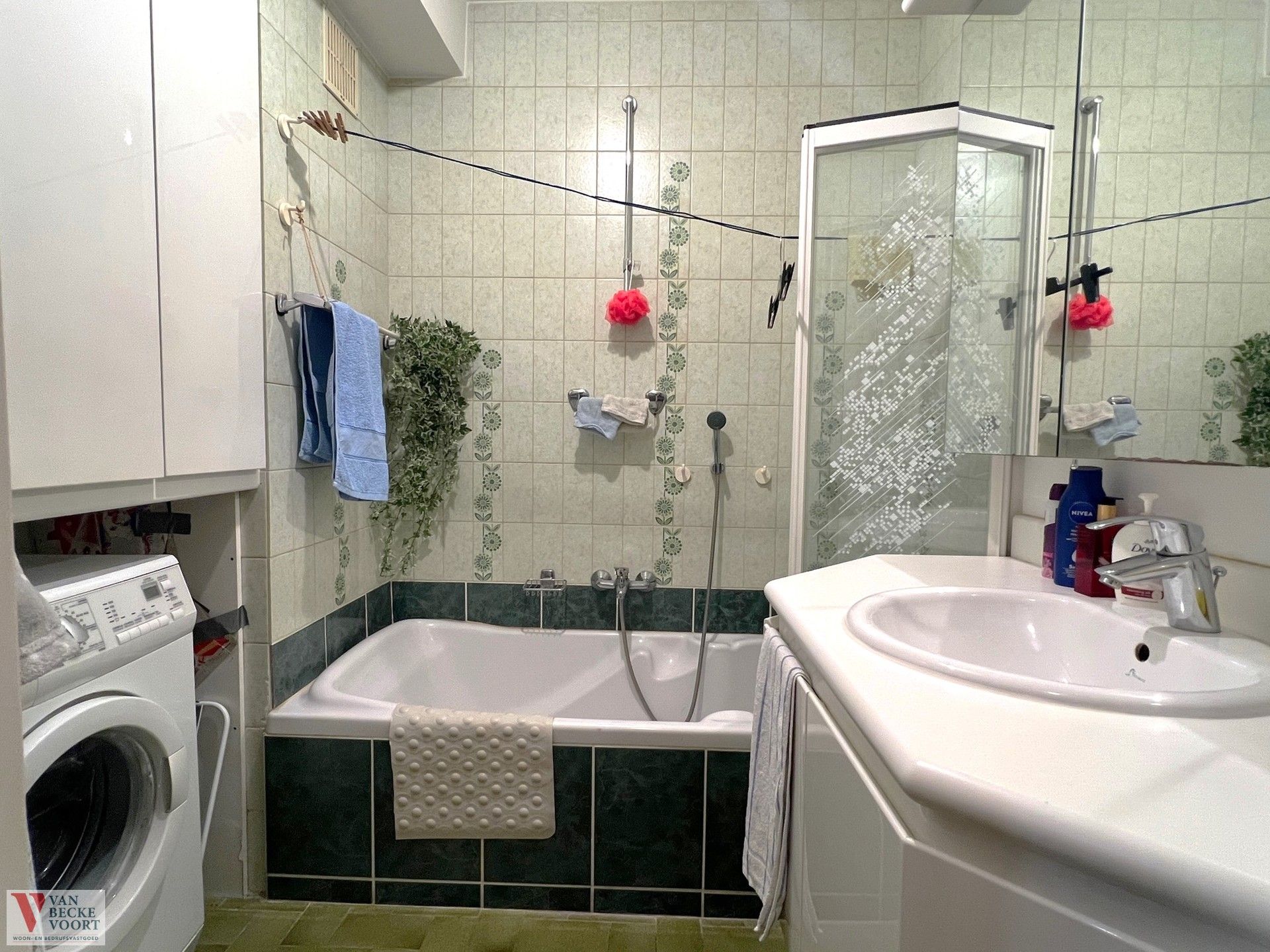 Ruim appartement aan het Mijnplein foto 7