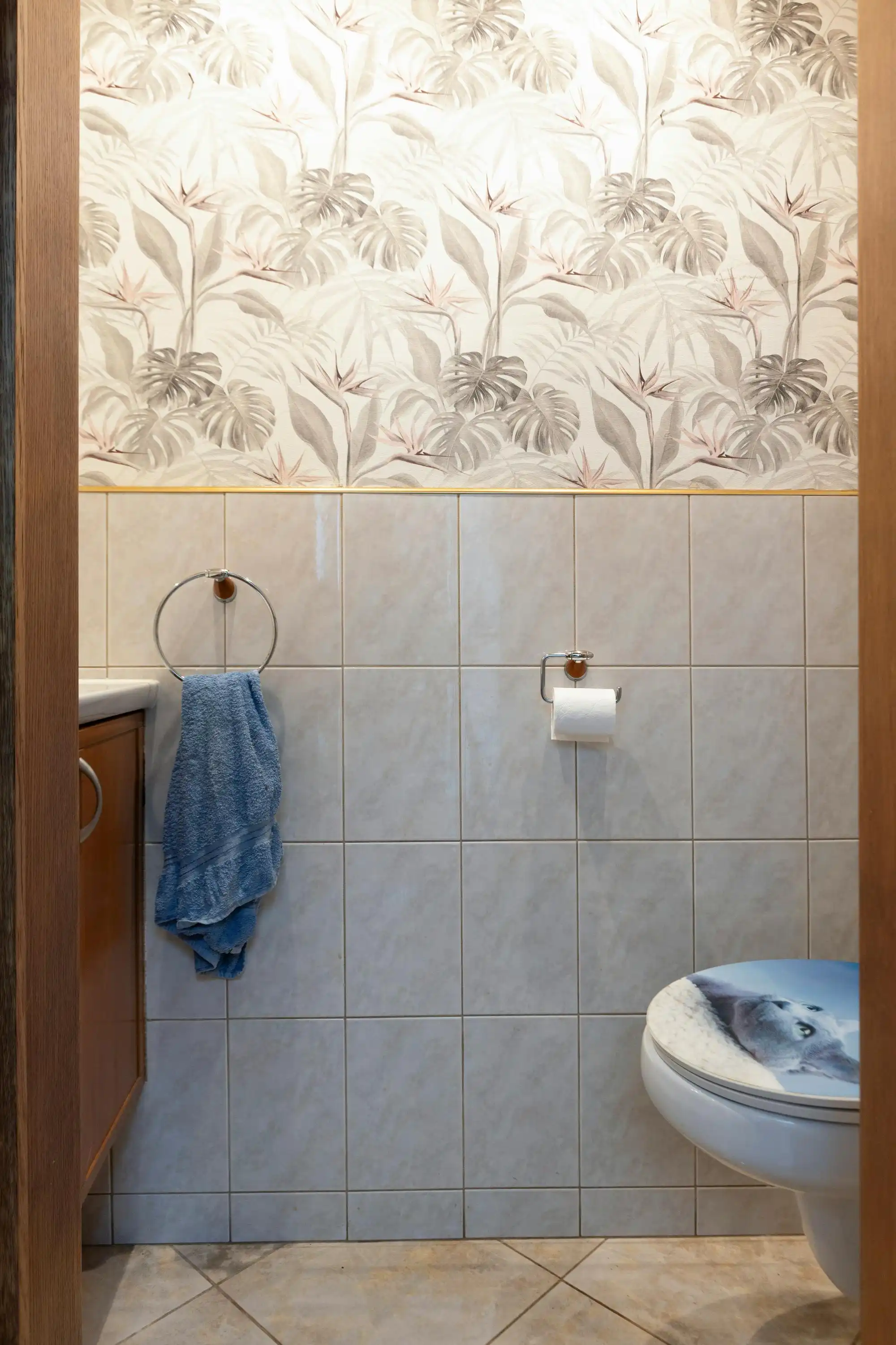 Te renoveren huis (175m²) in Deurne met terras  foto 8