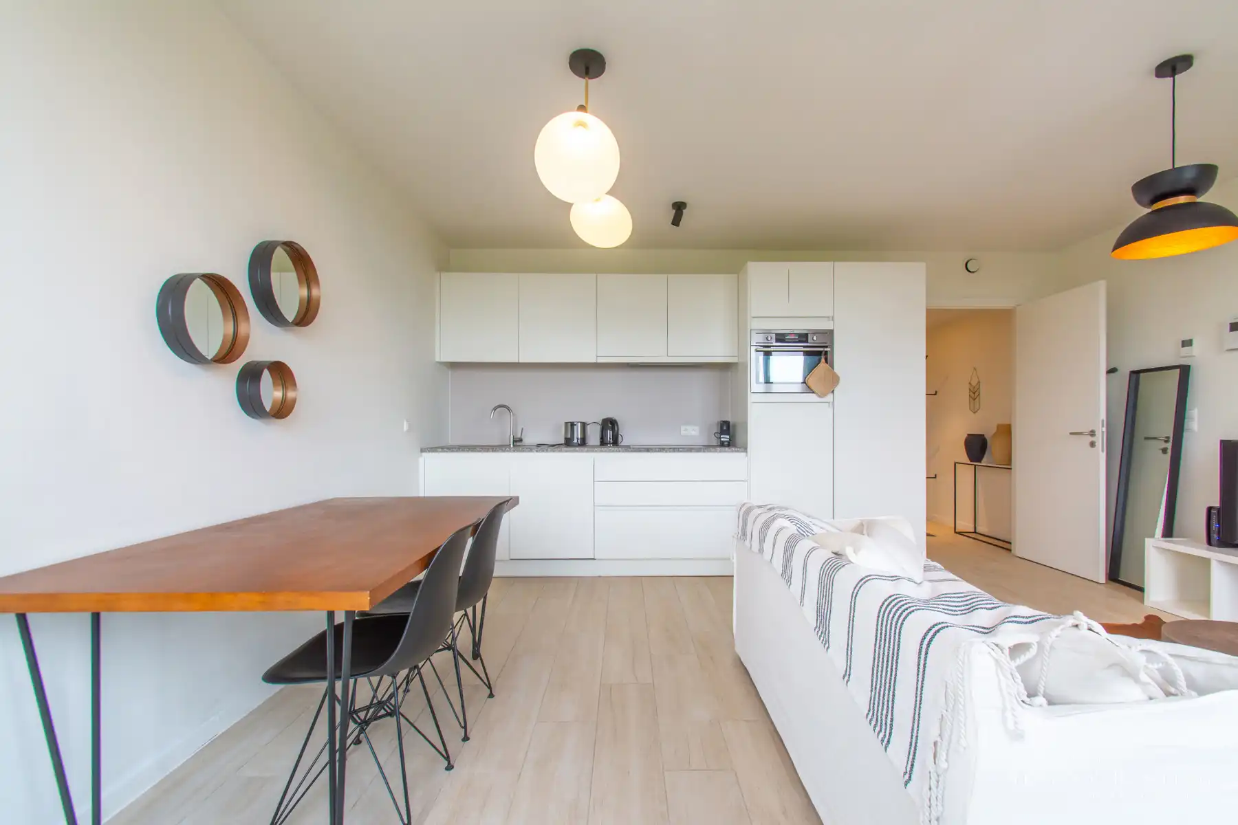 Excl. 1 slpk. appartement, vrij uitz., NAVO area foto 4