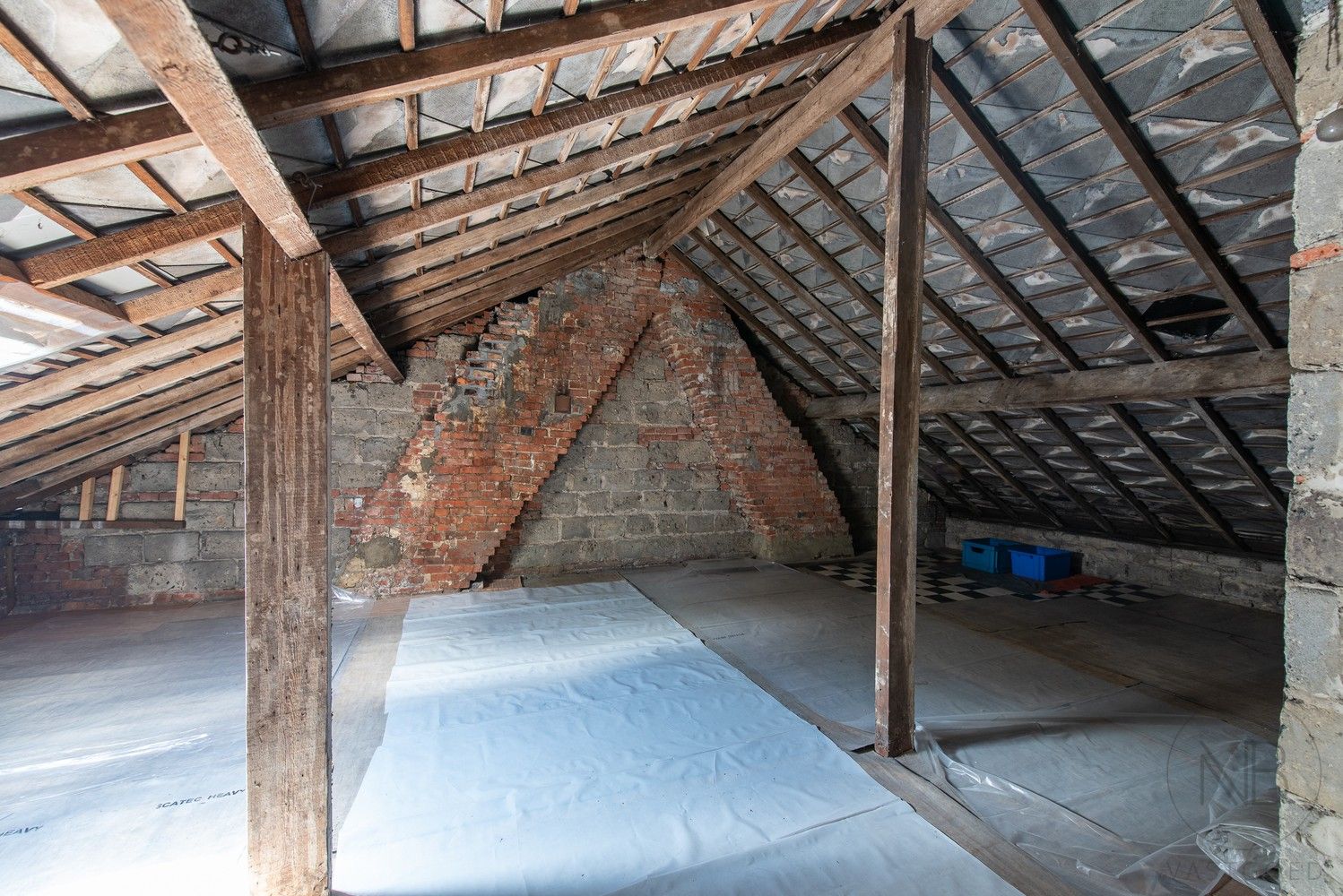 Karaktervolle burgerwoning met veel ruimte en authentieke details foto 25