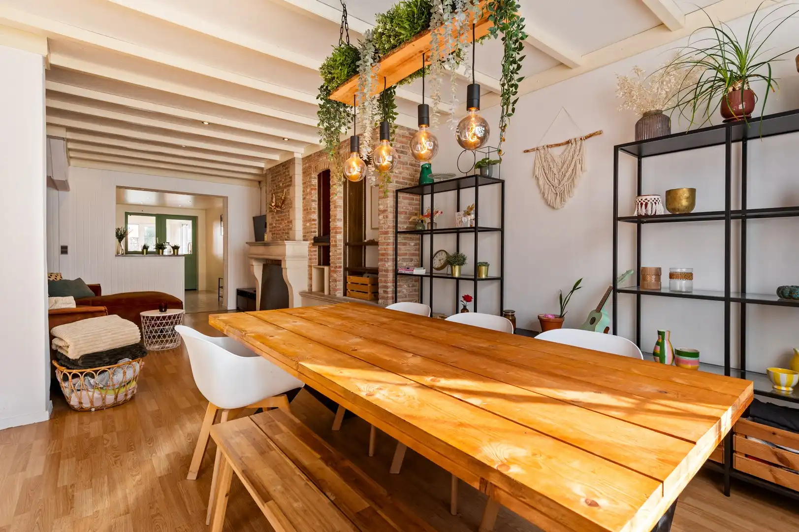 Charmante halfopen woning met 2 slaapkamers in Schoten foto 2