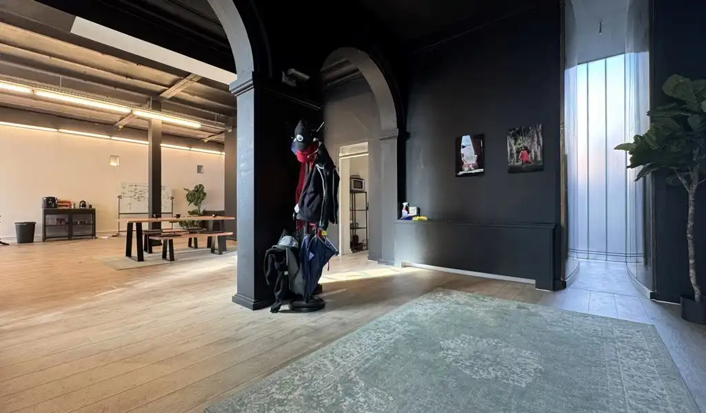 Kantoorruimte te huur vlakbij Het Eilandje in Antwerpen foto 14