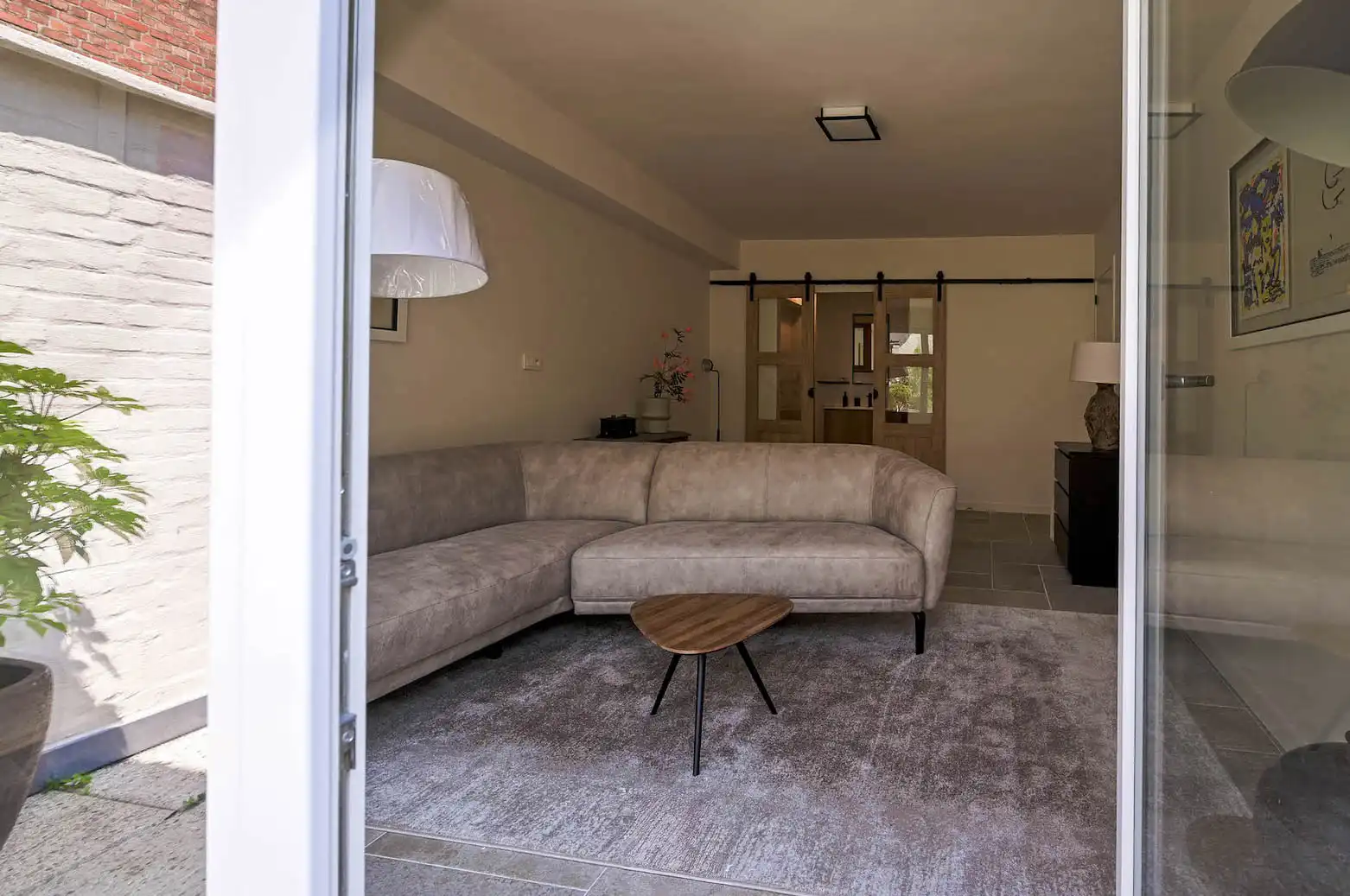 exclusief gerenoveerde herenwoning met garage, zonnige stadstuin en terrassen in het historische hart van Brugge foto 5