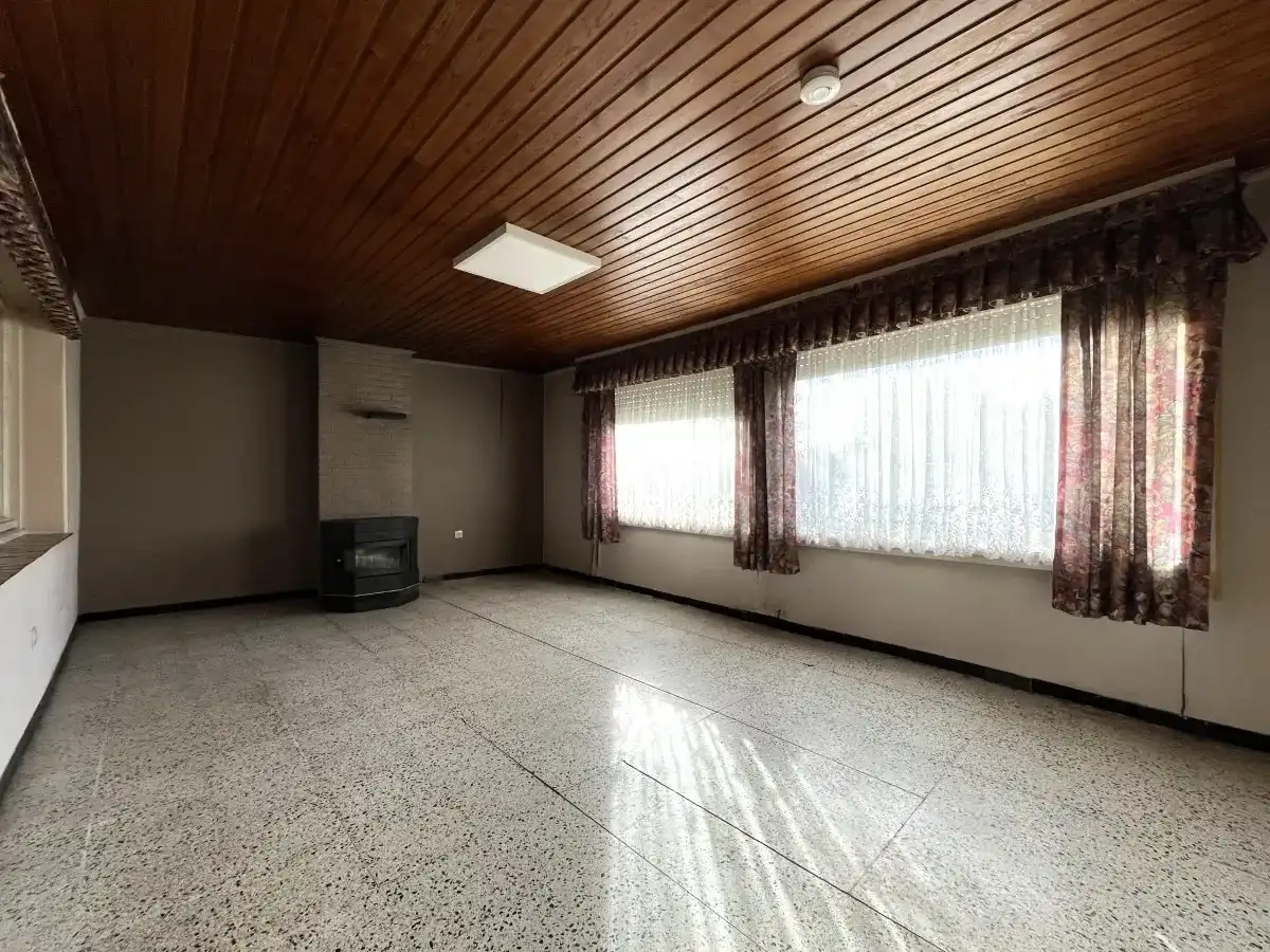 Moorslede – Ruime woning met 4 slaapkamers en landelijk zicht foto 5