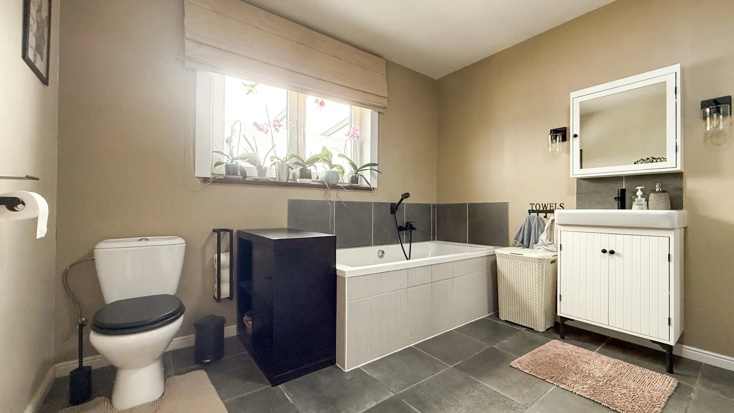 Landelijke woning met 6 slpks op perceel van 36a 70ca! foto 18