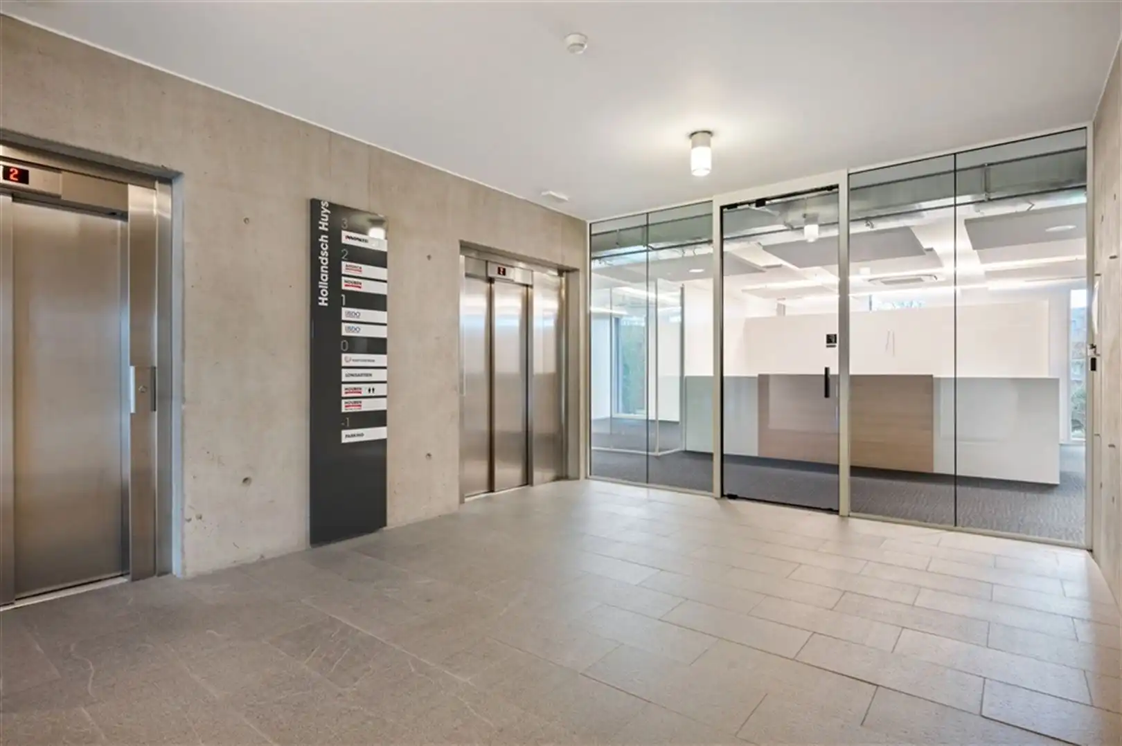 Kantoorgebouw foto 3