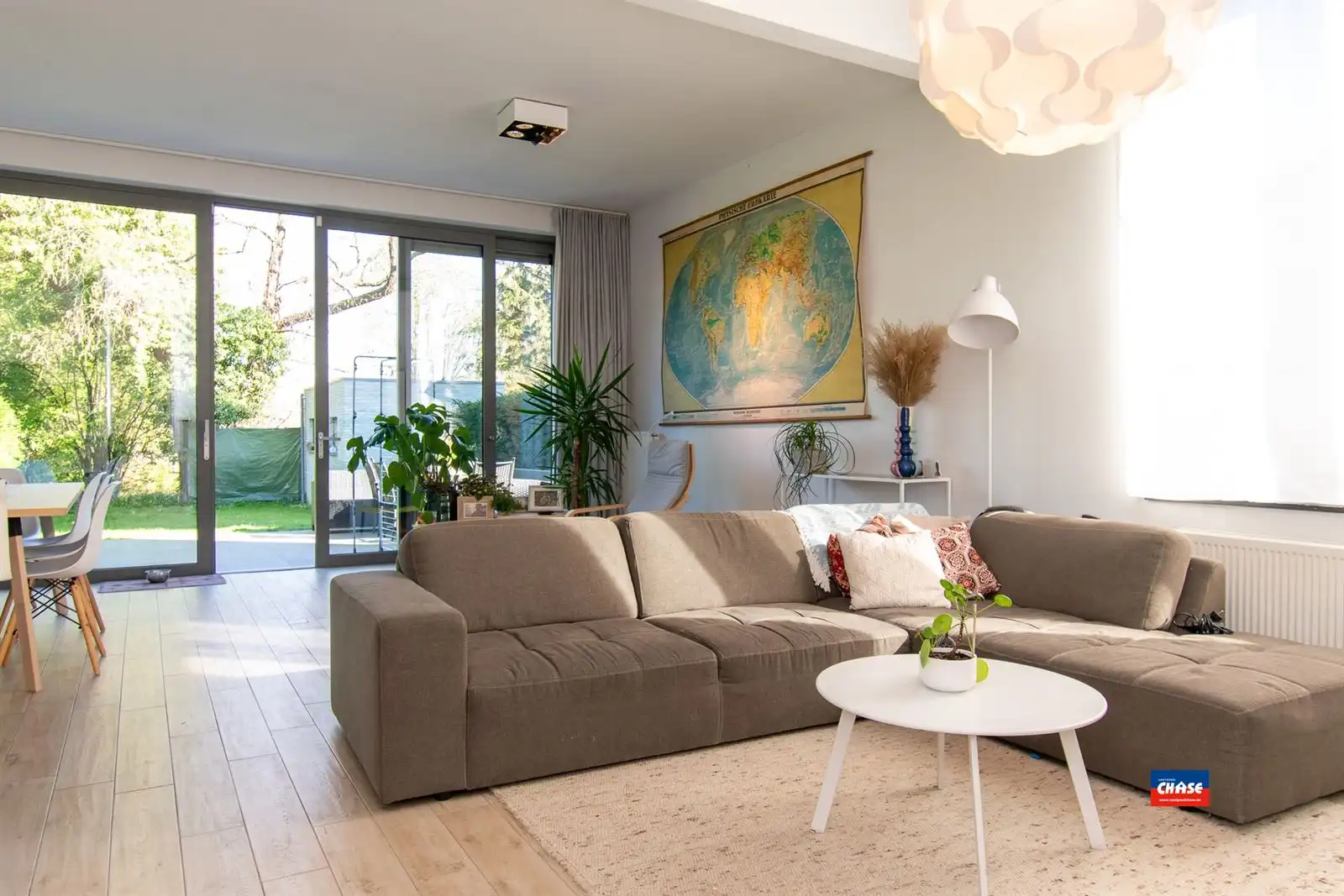 Recent appartement met 2 slaapkamers, tuin + P foto 18