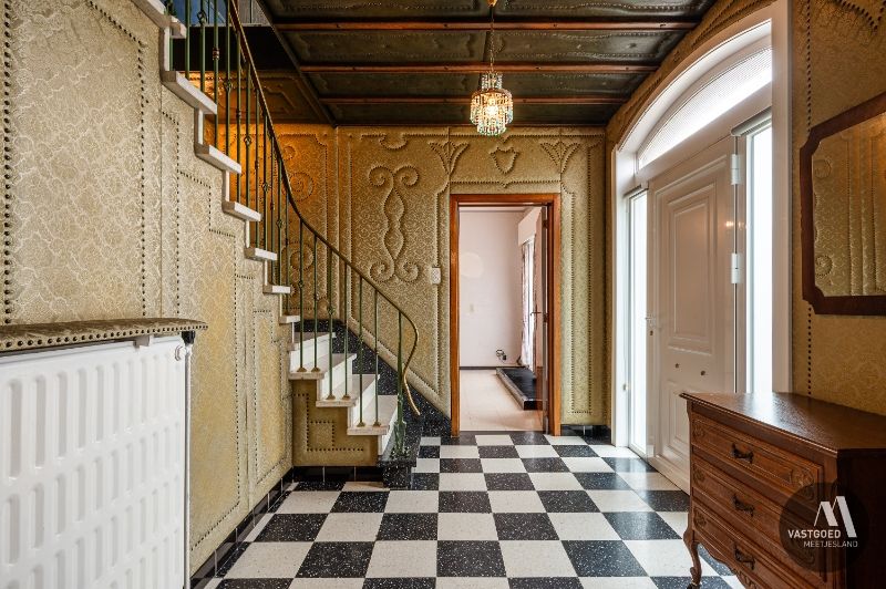 Authentiek renovatieproject boordevol potentieel op 2250m² foto 4