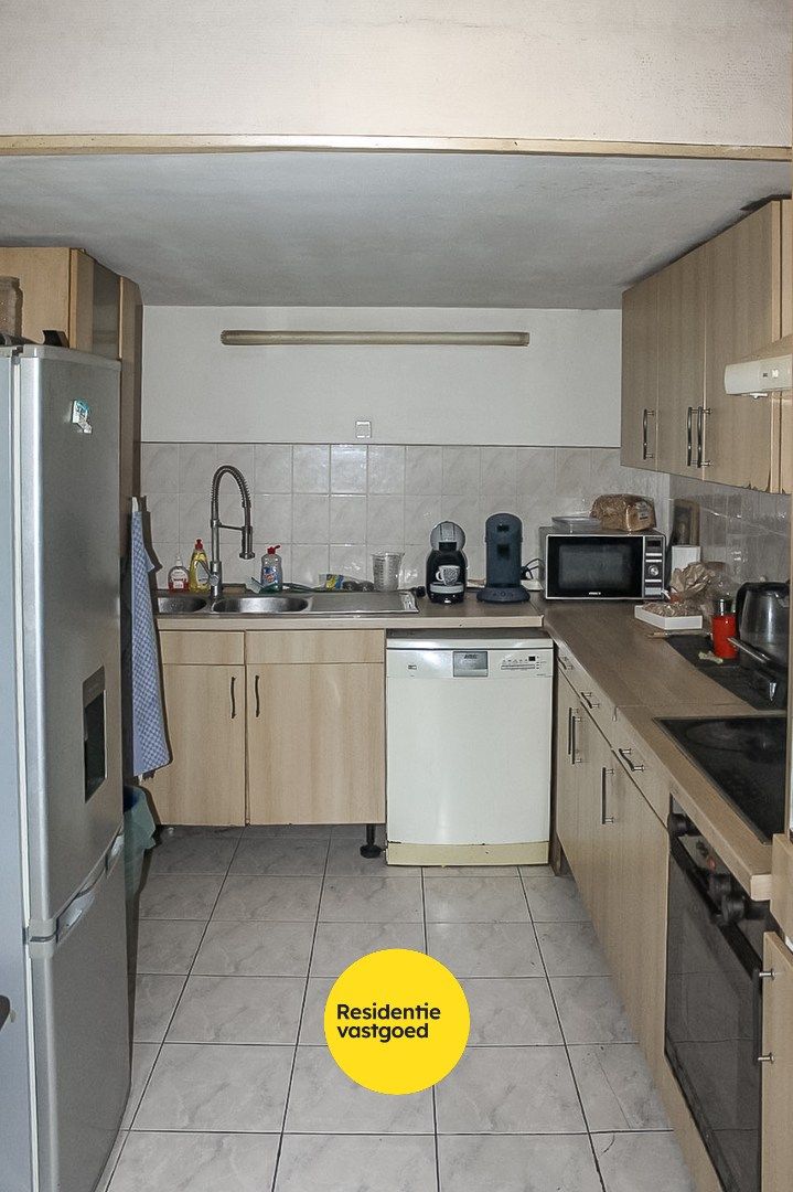 Ruime woning met dubbele garage en 6 slaapkamers in Bredene – ideaal renovatieproject foto 11