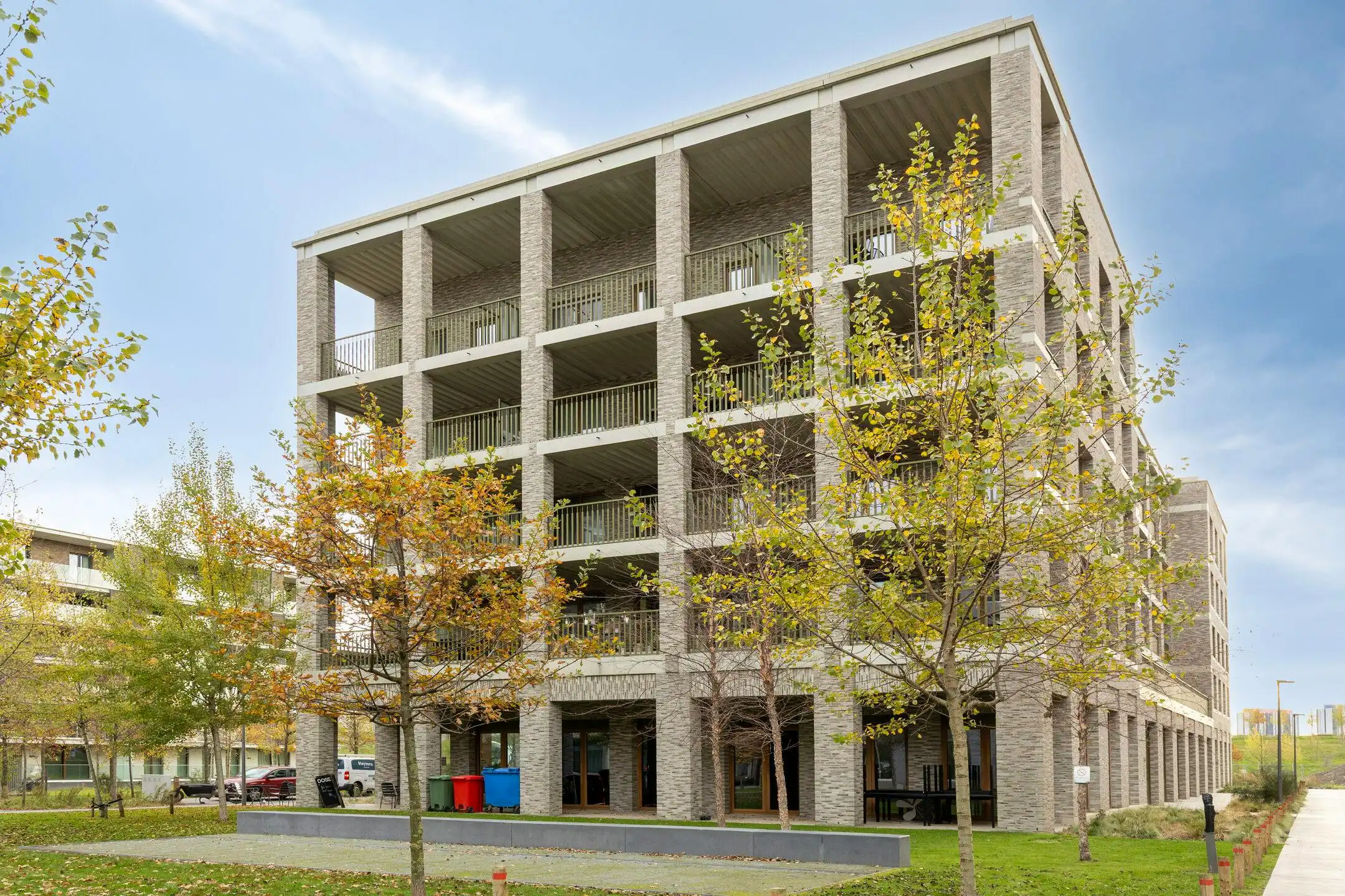 Twee-slaapkamer appartement met terras te koop Nieuw Zuid foto 16