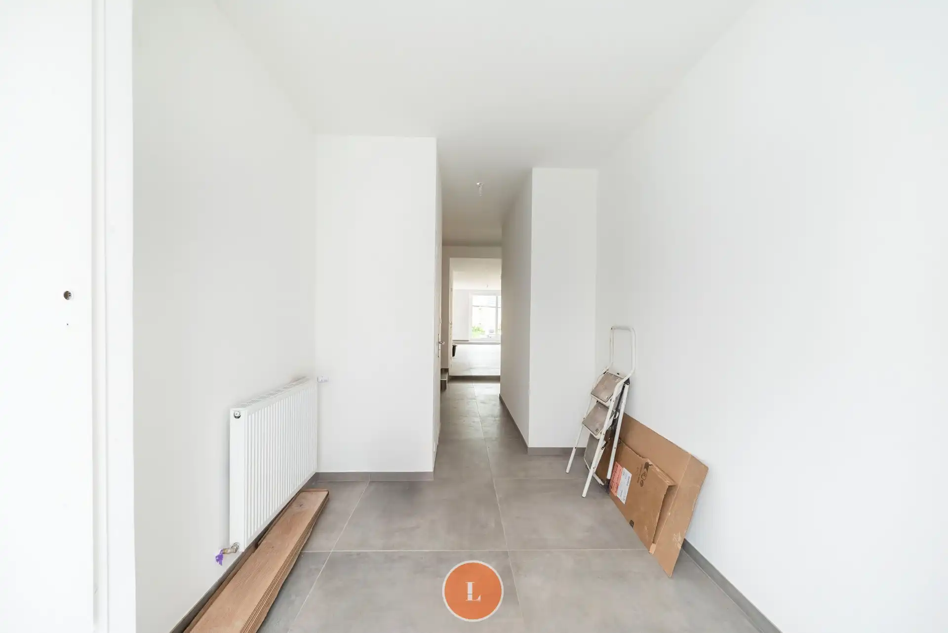 Instapklare, volledig gerenoveerde woning met 4 slaapkamers en 2 badkamers. foto 17