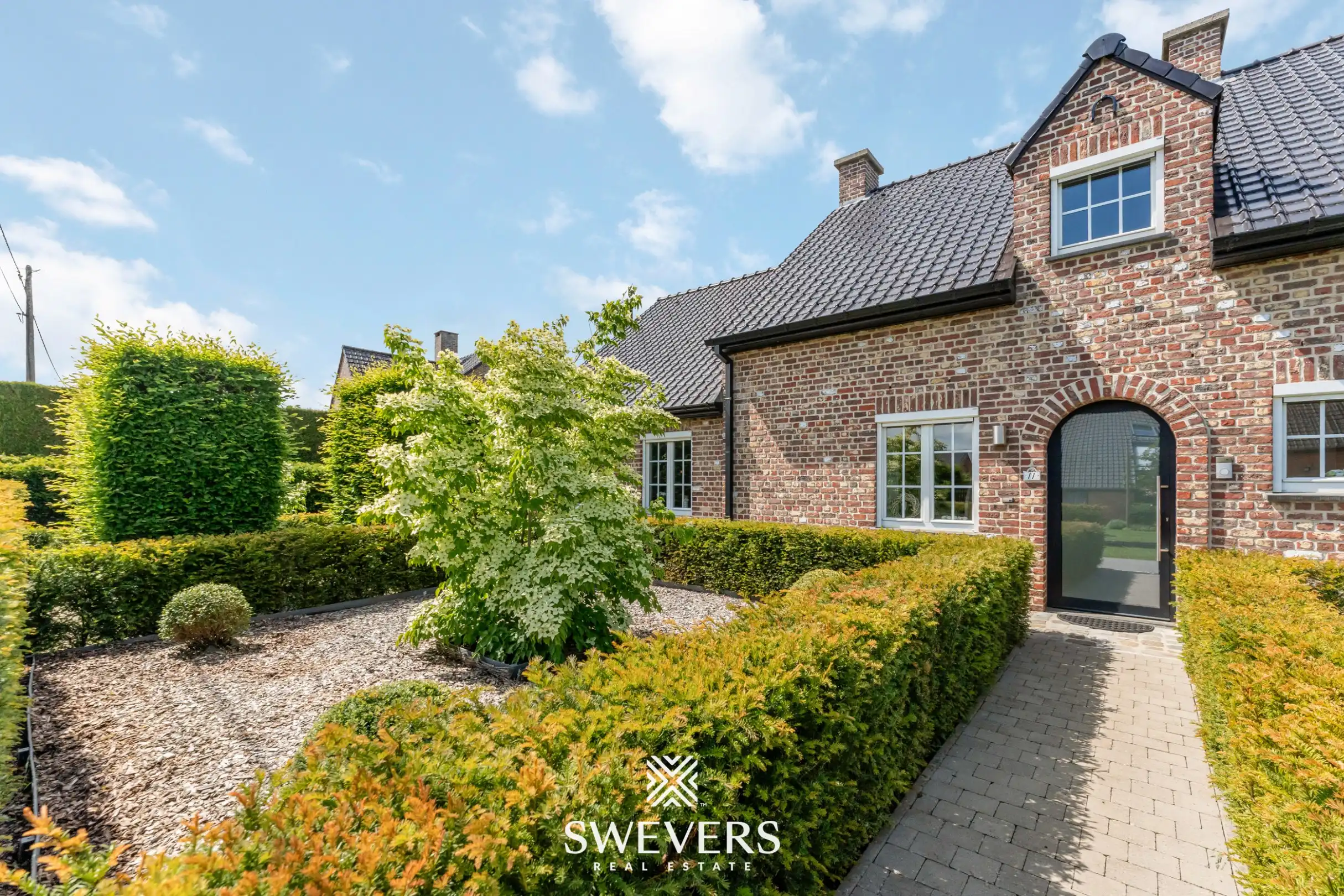 Ruime villa met 4 slaapkamers en prachtige tuin op 10a 49ca foto 33