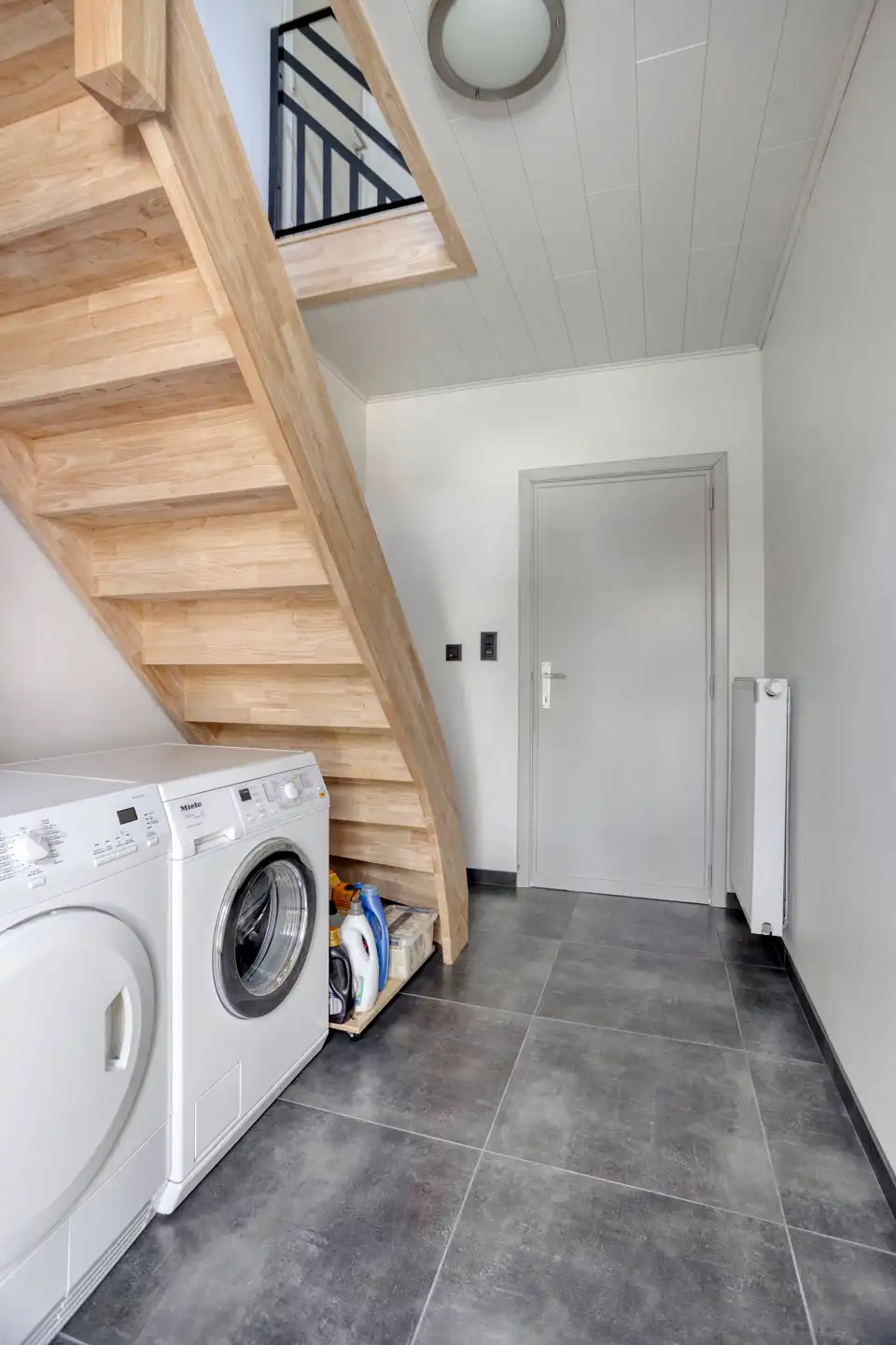 Lichtrijke vrijstaande woning op ruim perceel foto 14