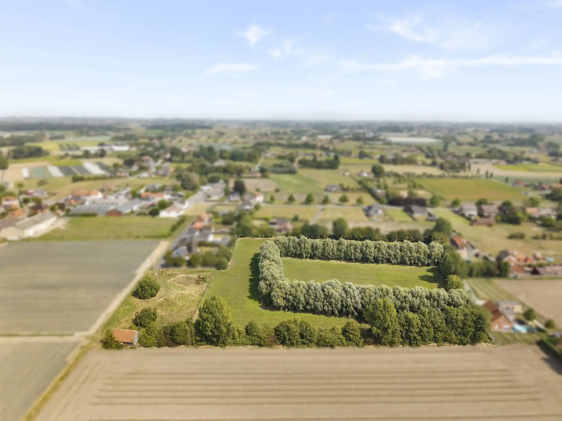 Unieke bouwgrond van 3300m2 + 2 hectare omheinde weide/tuin foto 5