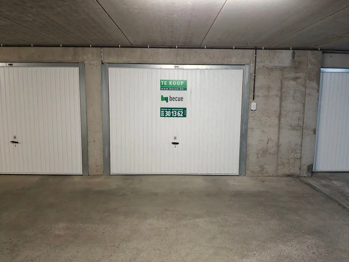 Ruime recente garage in hartje Middelkerke op enkele stappen van de Zeedijk! foto 3