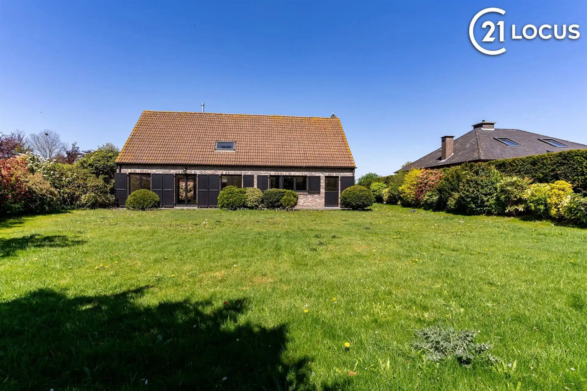 276 m² wooncomfort op 1.025 m² in hartje Melsele foto 3