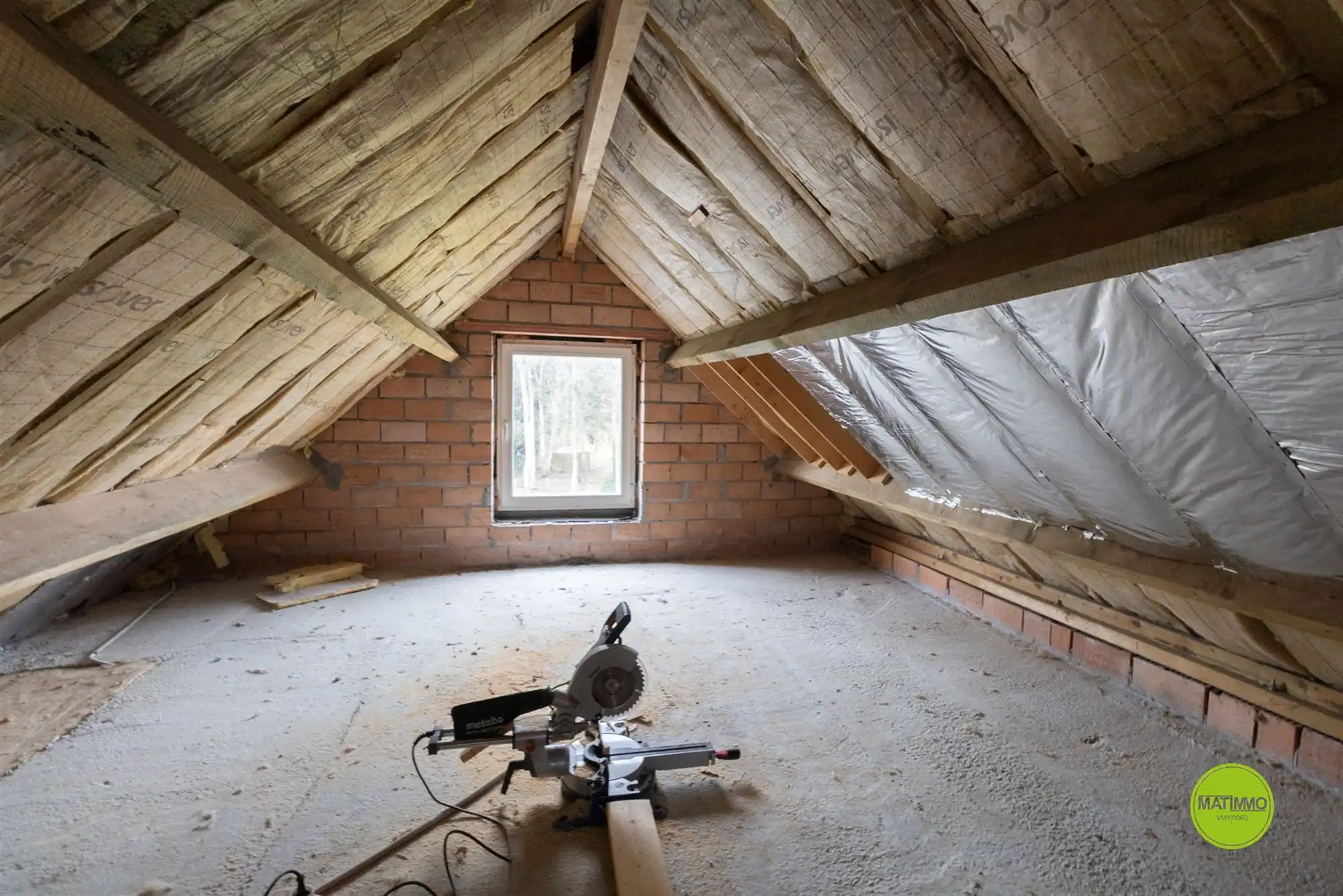 Ruime, energiezuinige gezinswoning met zwembad in Laakdal foto 32