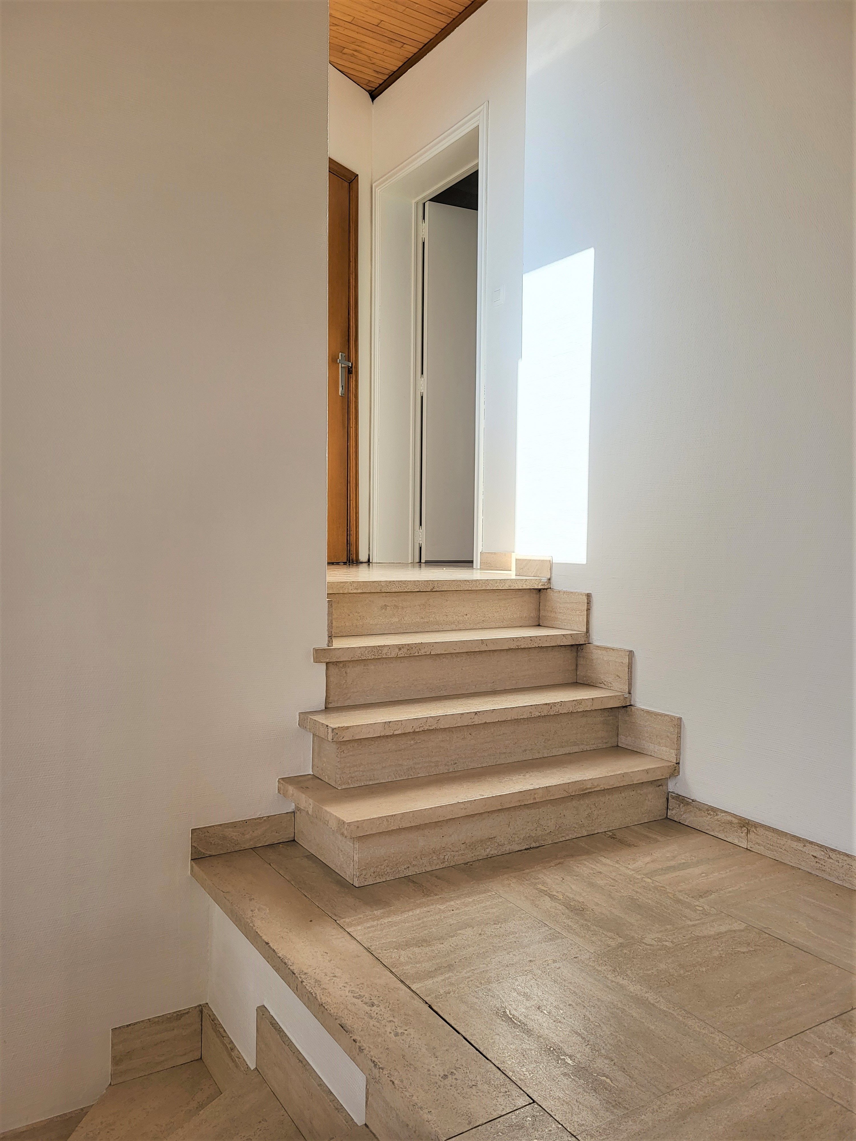 Prachtig appartement van 85m², gelegen op de 1ste verdieping met zuidgericht terras v 28m². foto 23