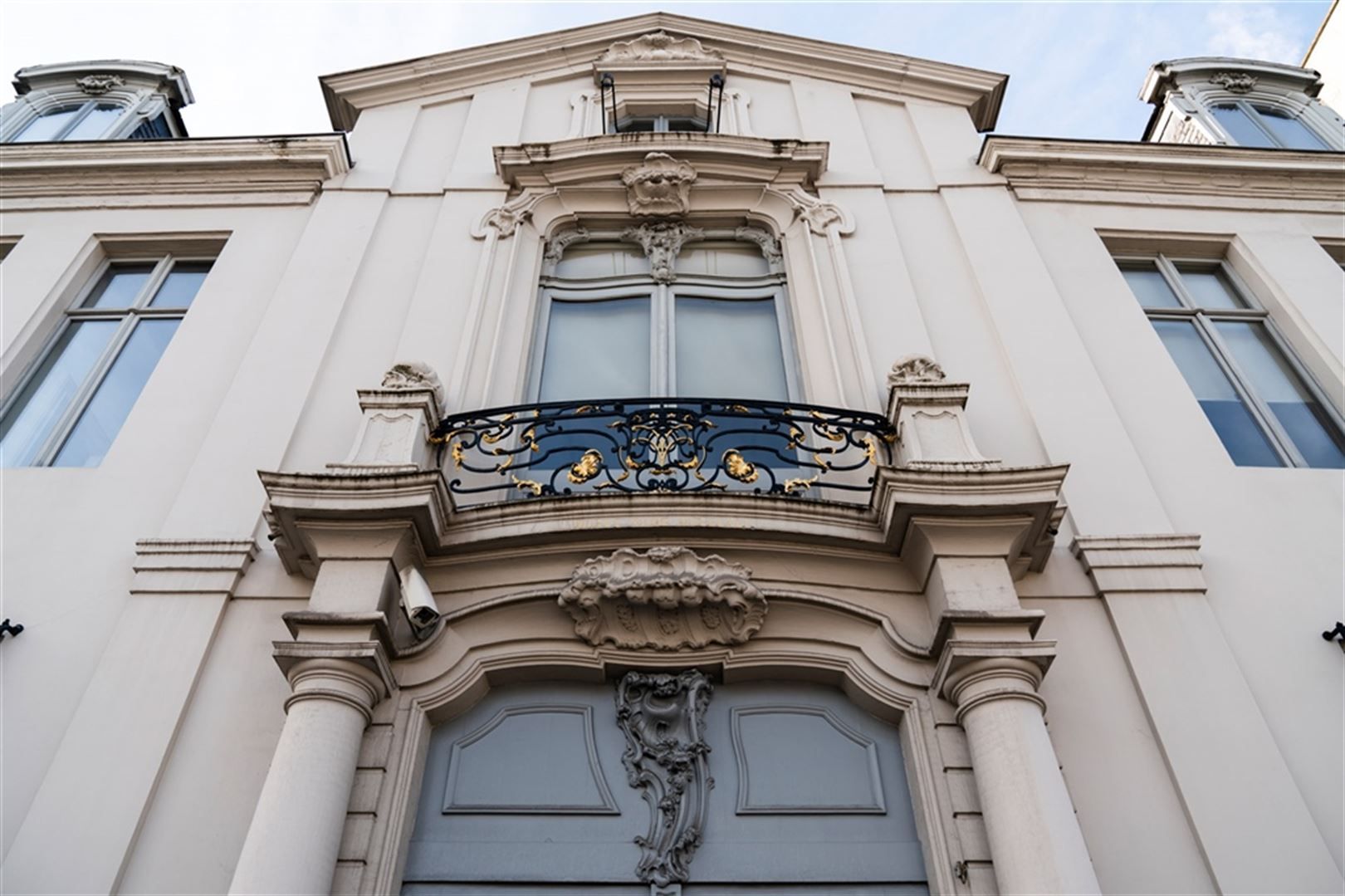 Karaktervolle kantoorruimte te huur in uniek Stadspaleis foto 3