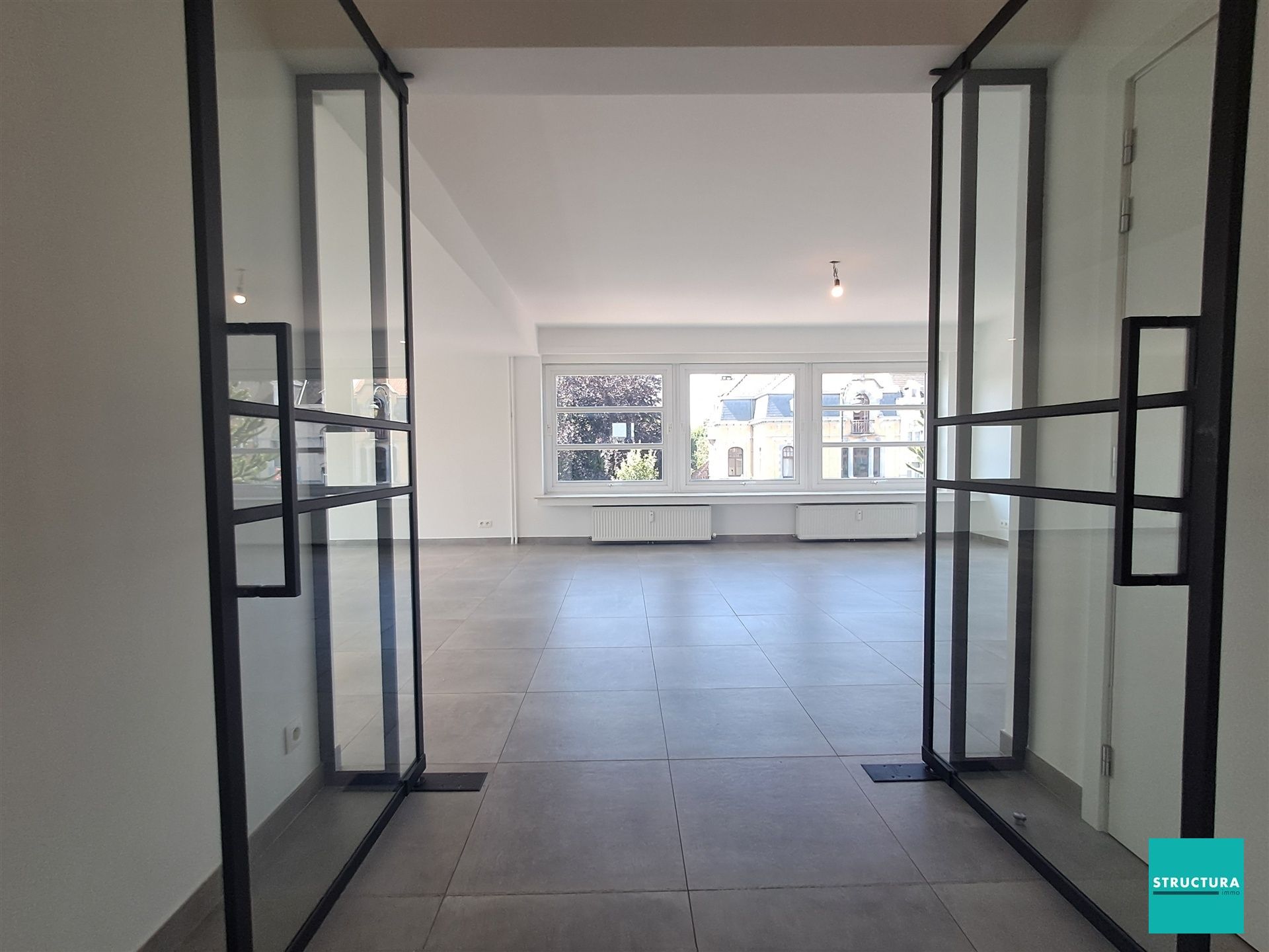 Luxe appartement te huur dicht bij het centrum van Wemmel foto 2