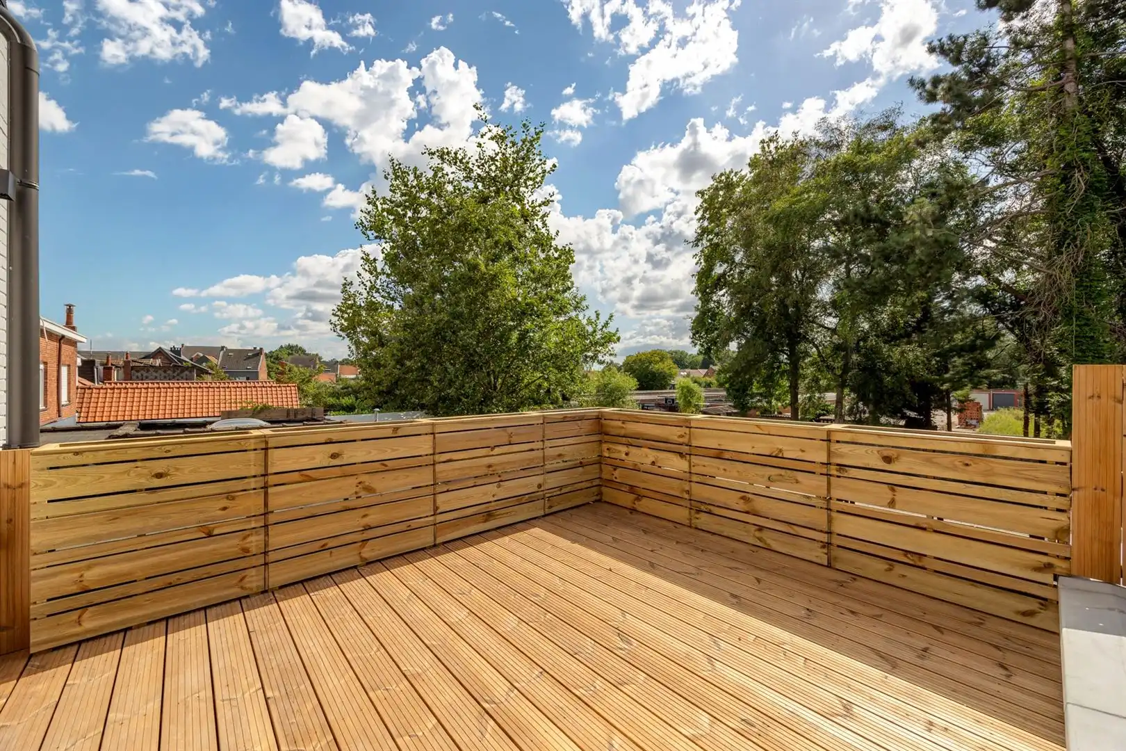 Top-gerenoveerd duplexappartement in Ekeren-Donk foto 2